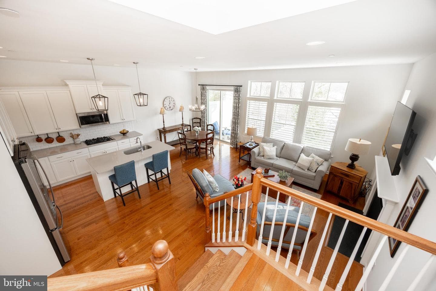 235 Kestrel Court photo 6
