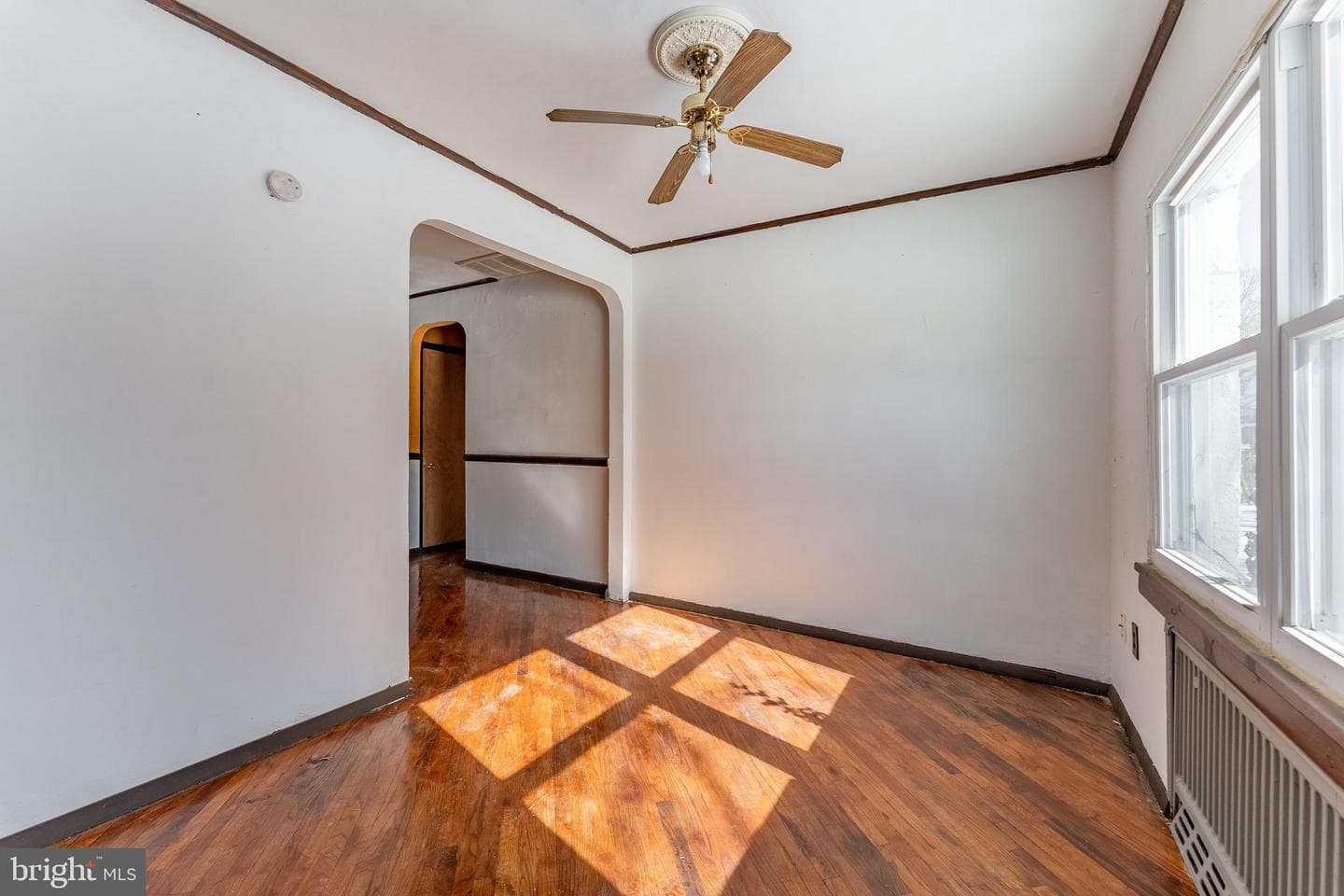 390 Mary Street photo 20