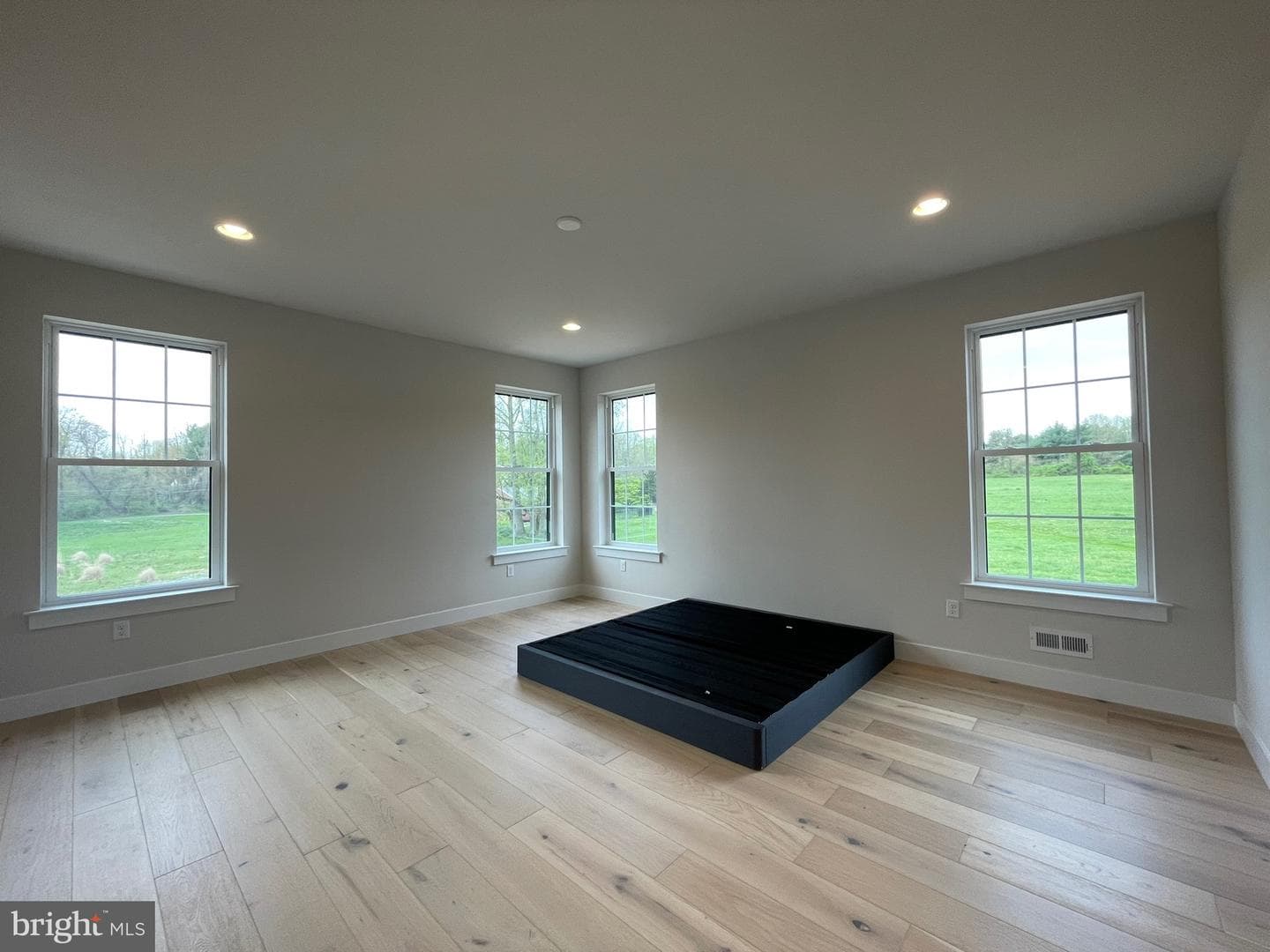 828 Spring City Road photo 16