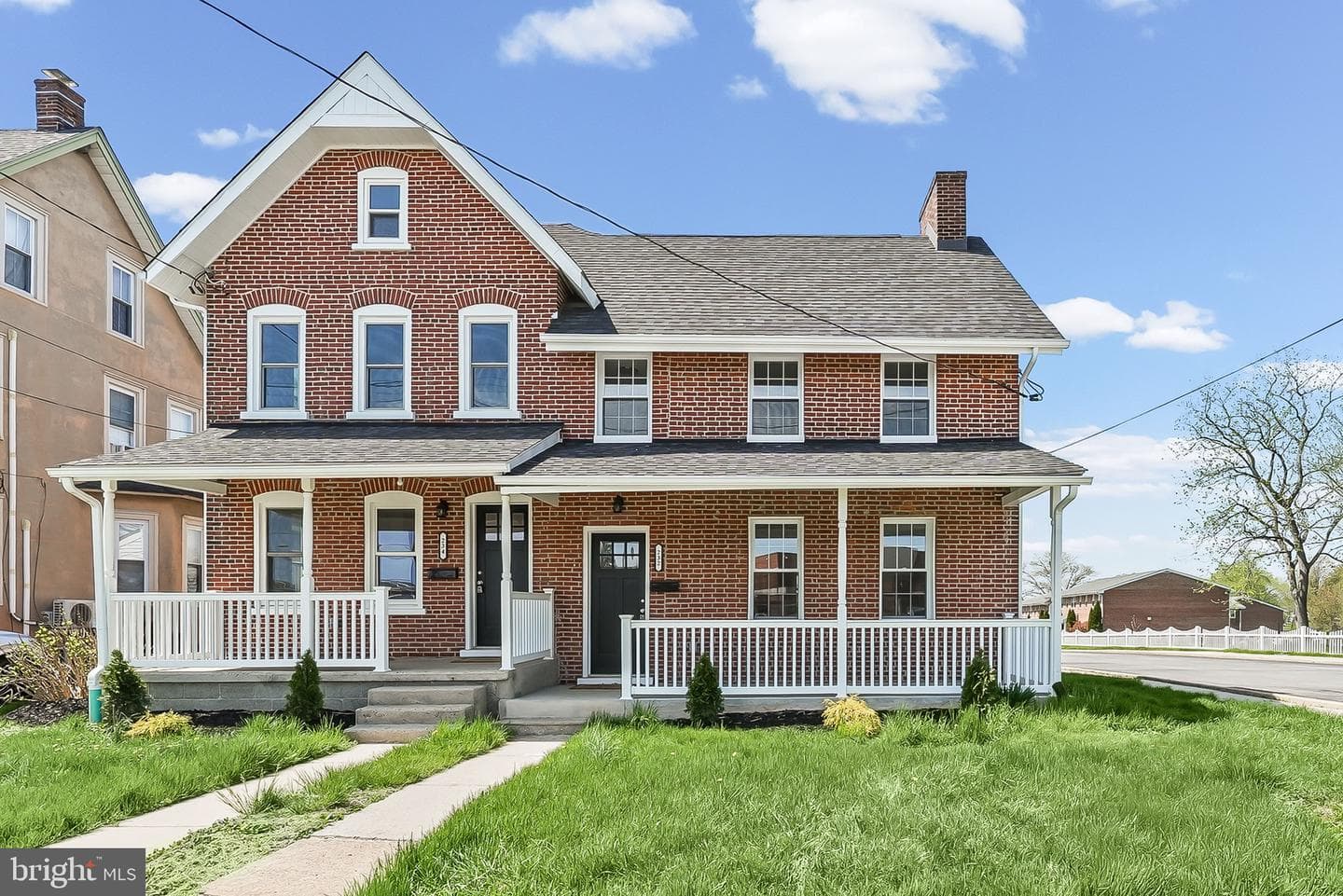232 S 5th Street