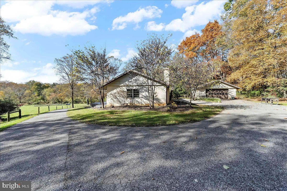 202 Creek Road photo 26