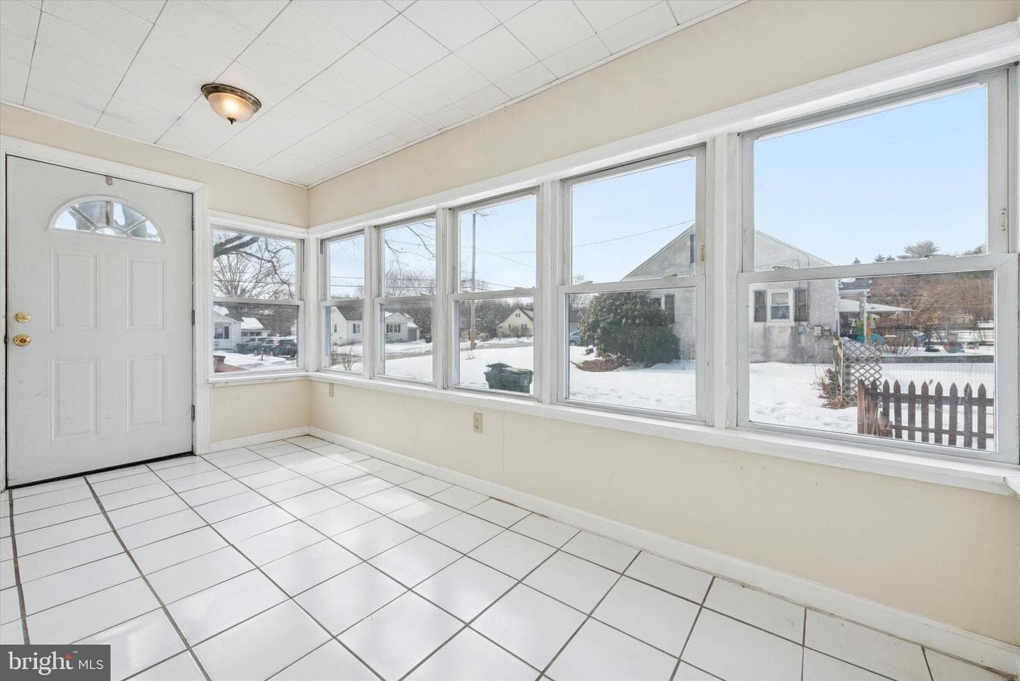 3805 Humpton Road photo 2