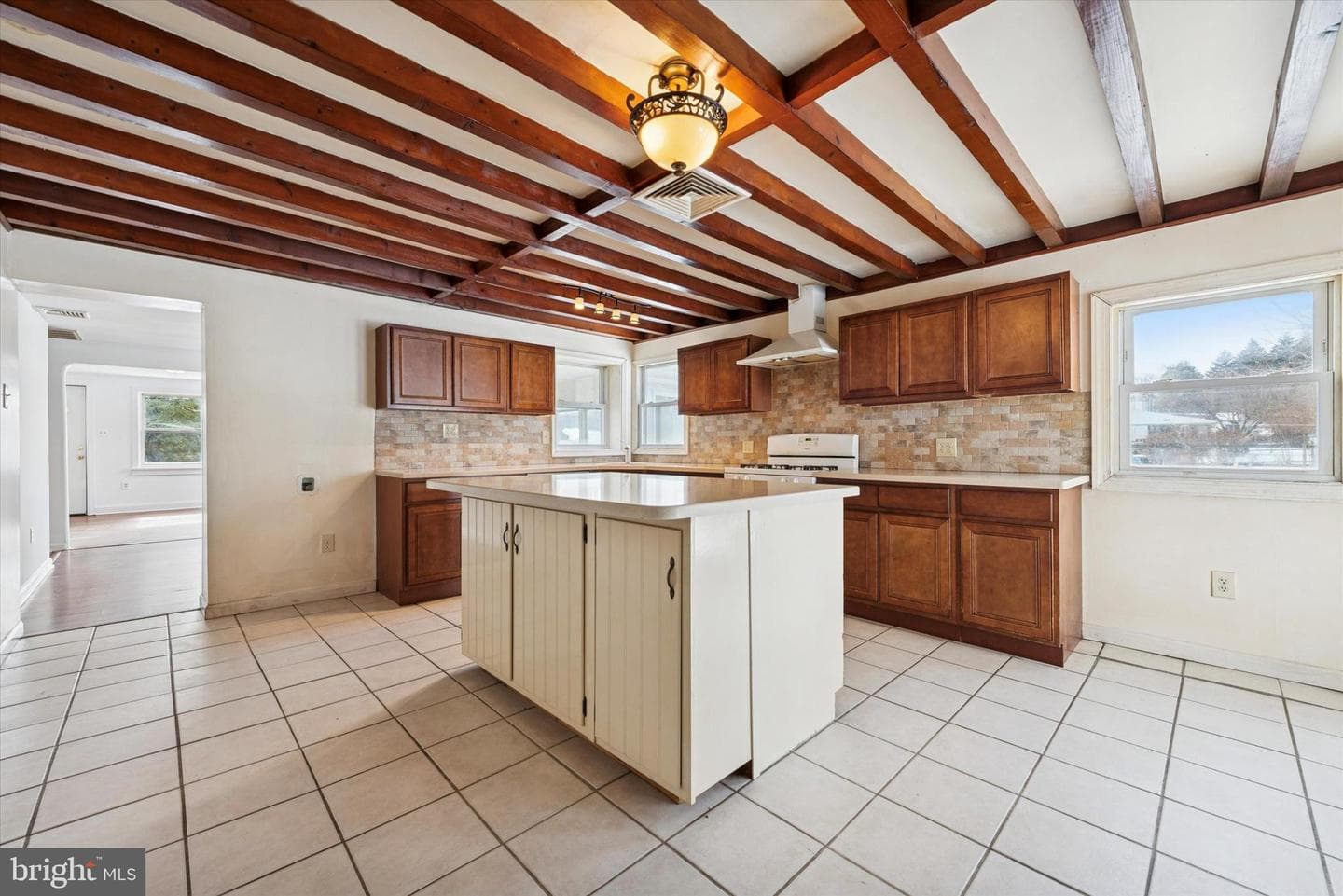 3805 Humpton Road photo 7