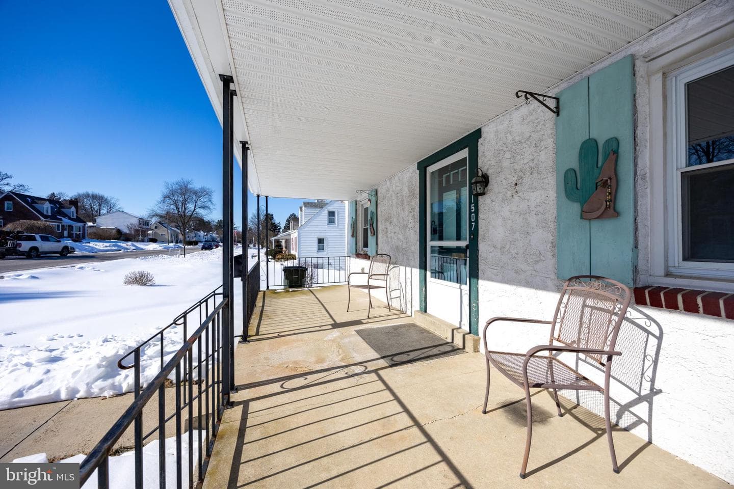 1507 Stirling Street photo 8