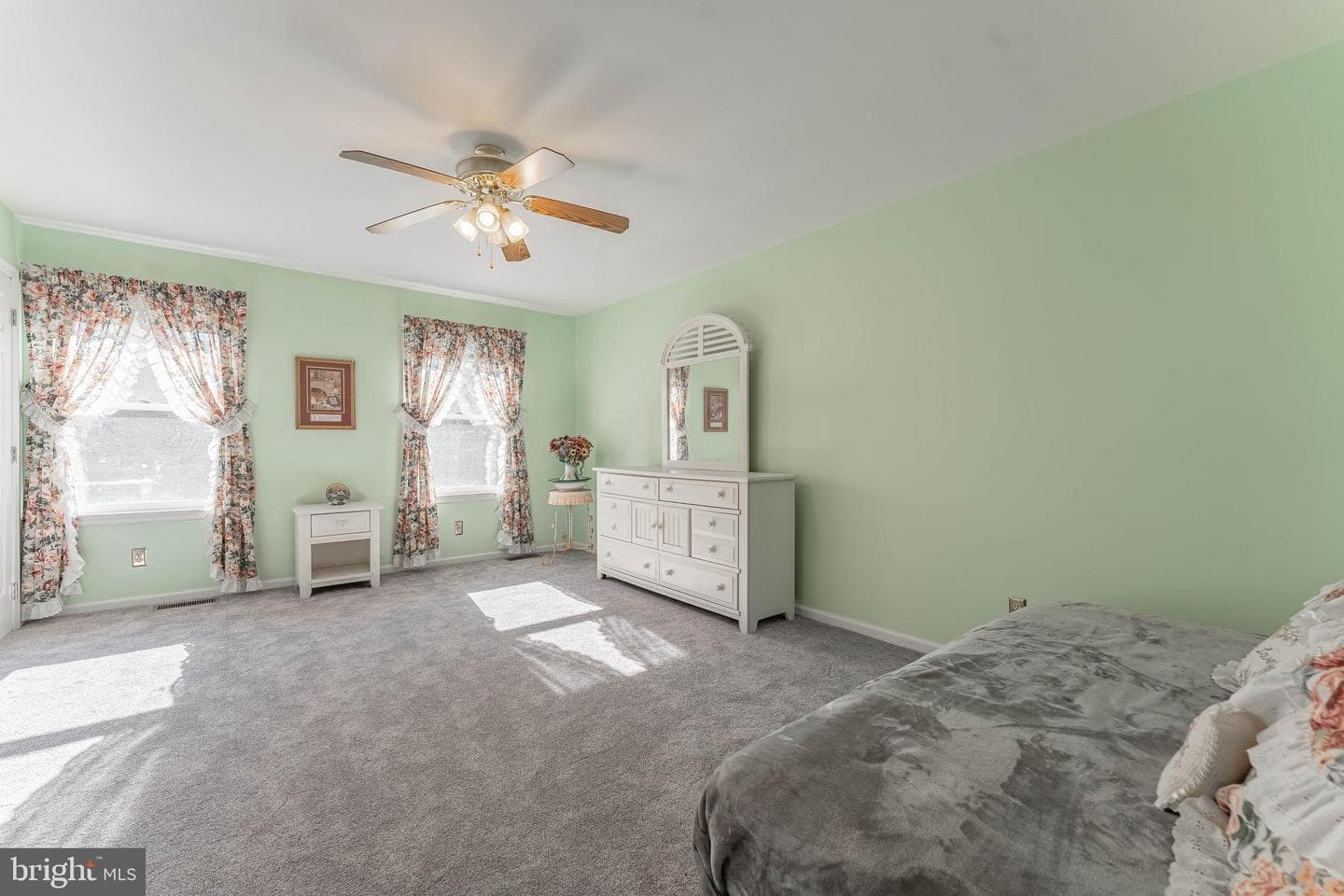 797 Tree Lane photo 43