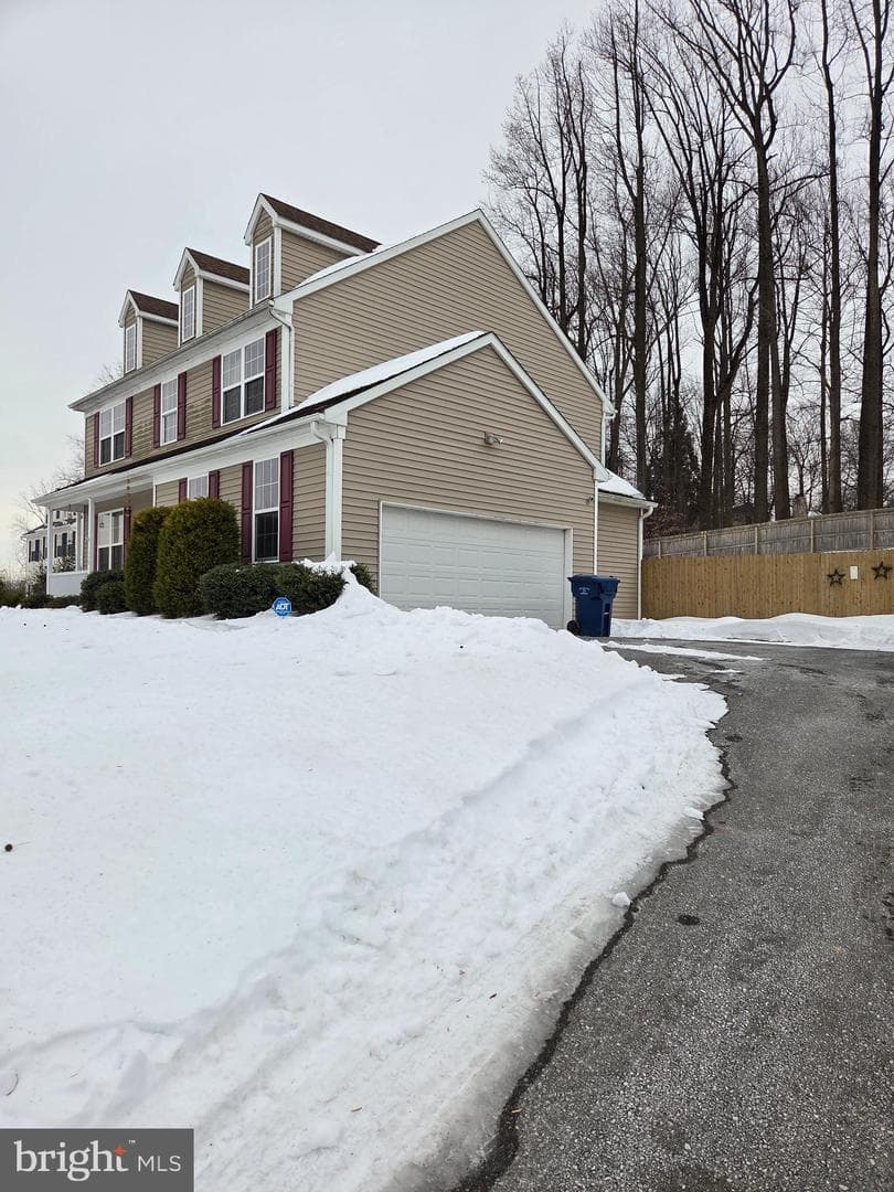 119 Burgundy Lane photo 4