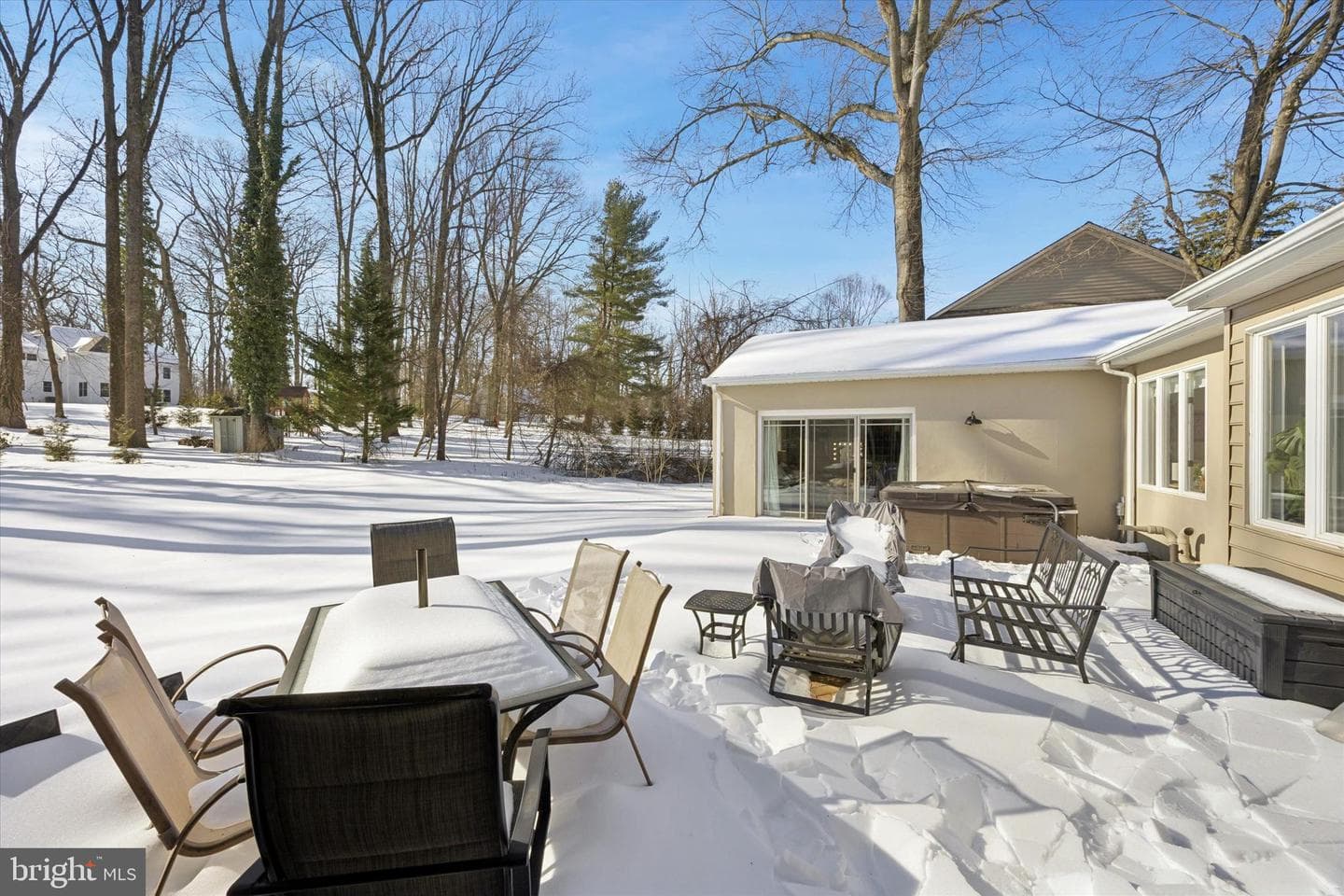211 Deepdale Road photo 7