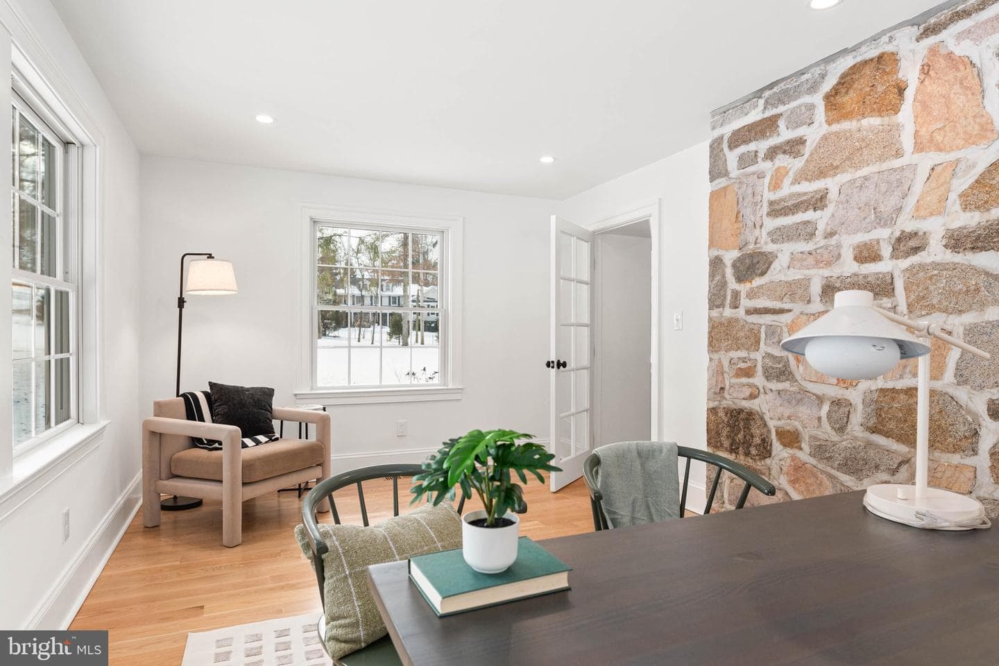 709 Newtown Road photo 26