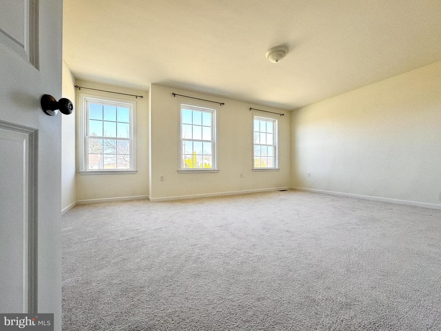 20 Lippitt Road photo 25
