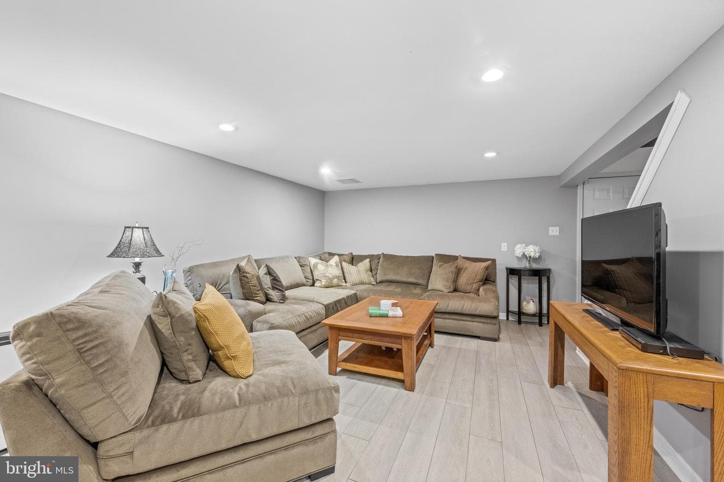 7 Richard Wilson Dr photo 37
