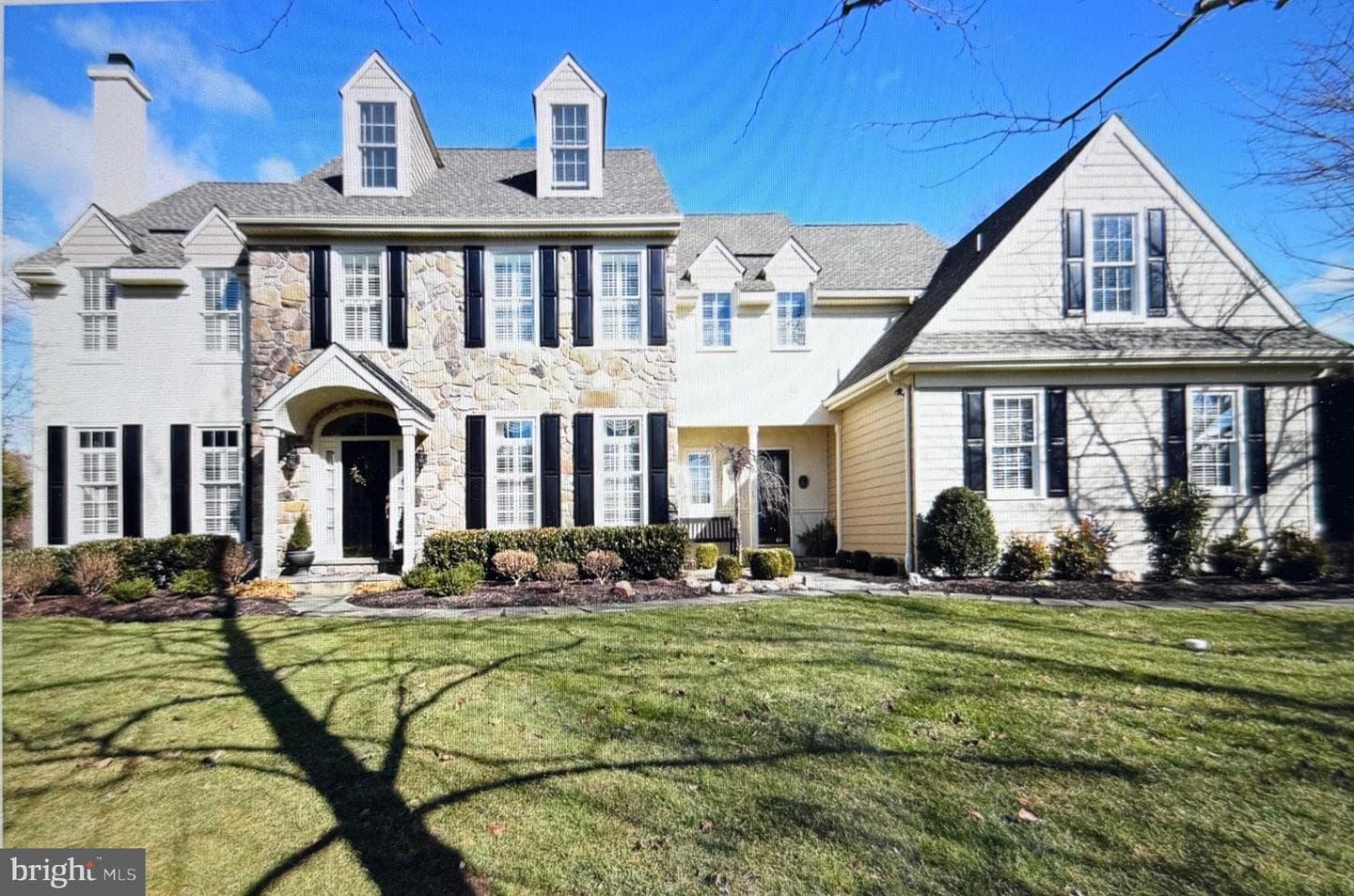 21 Kyle Dr photo 1