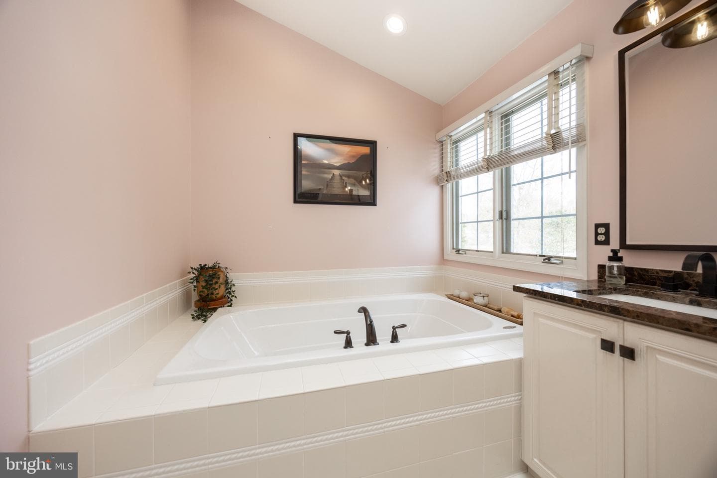 21 Kyle Dr photo 35