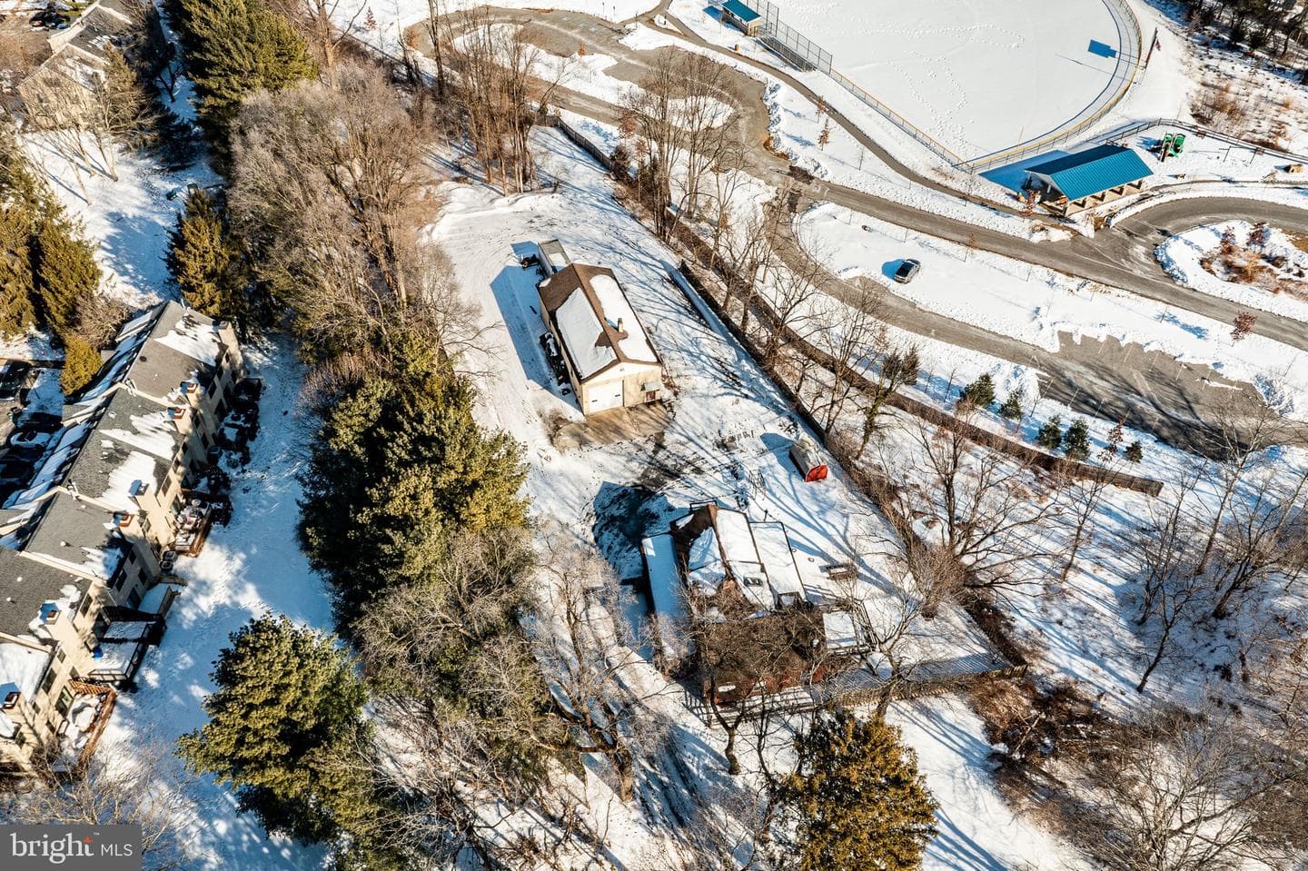 121 W Boot Road photo 34