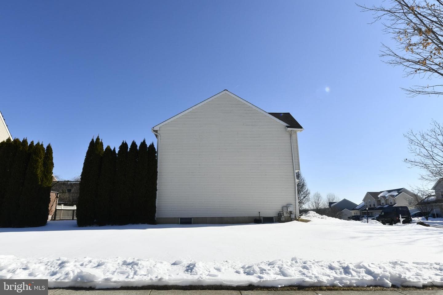 217 Turnberry Drive photo 34