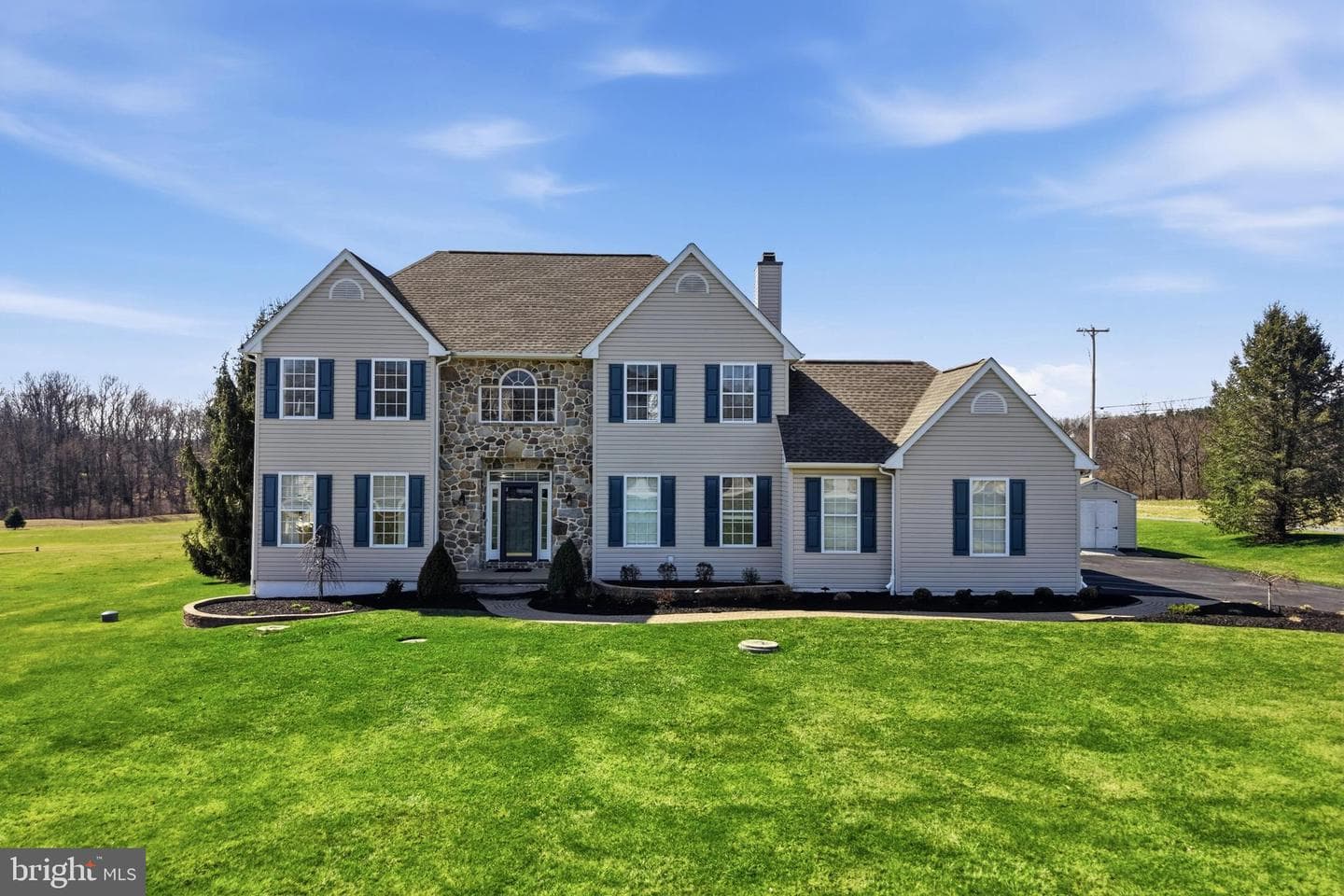 105 Preston Road photo 1