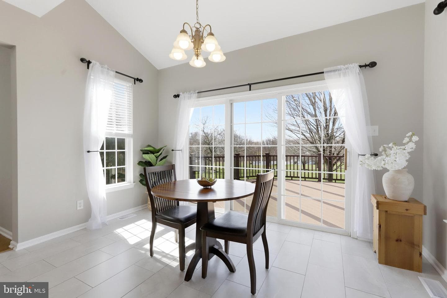 105 Preston Road photo 11