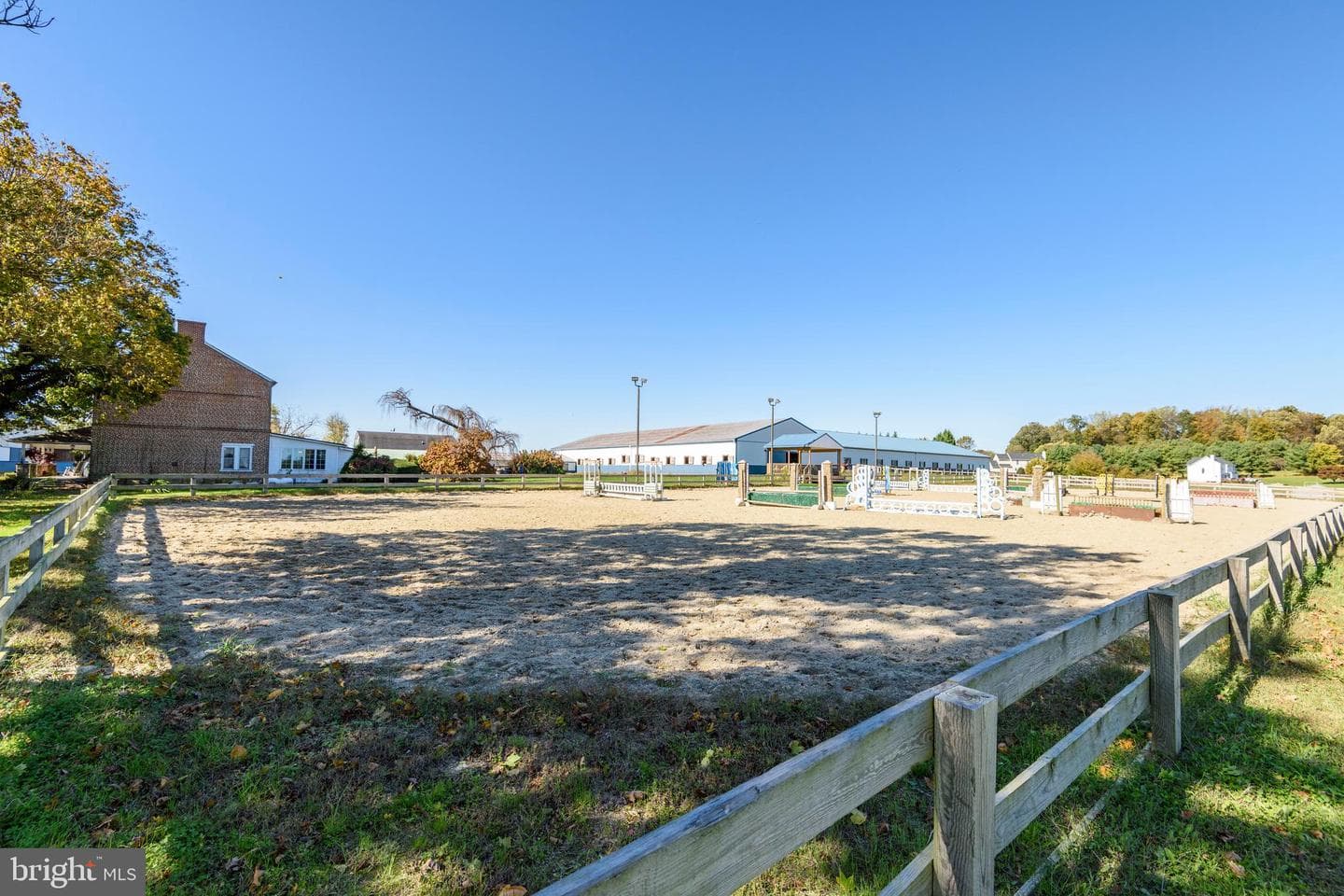 845 Waterway Road photo 30