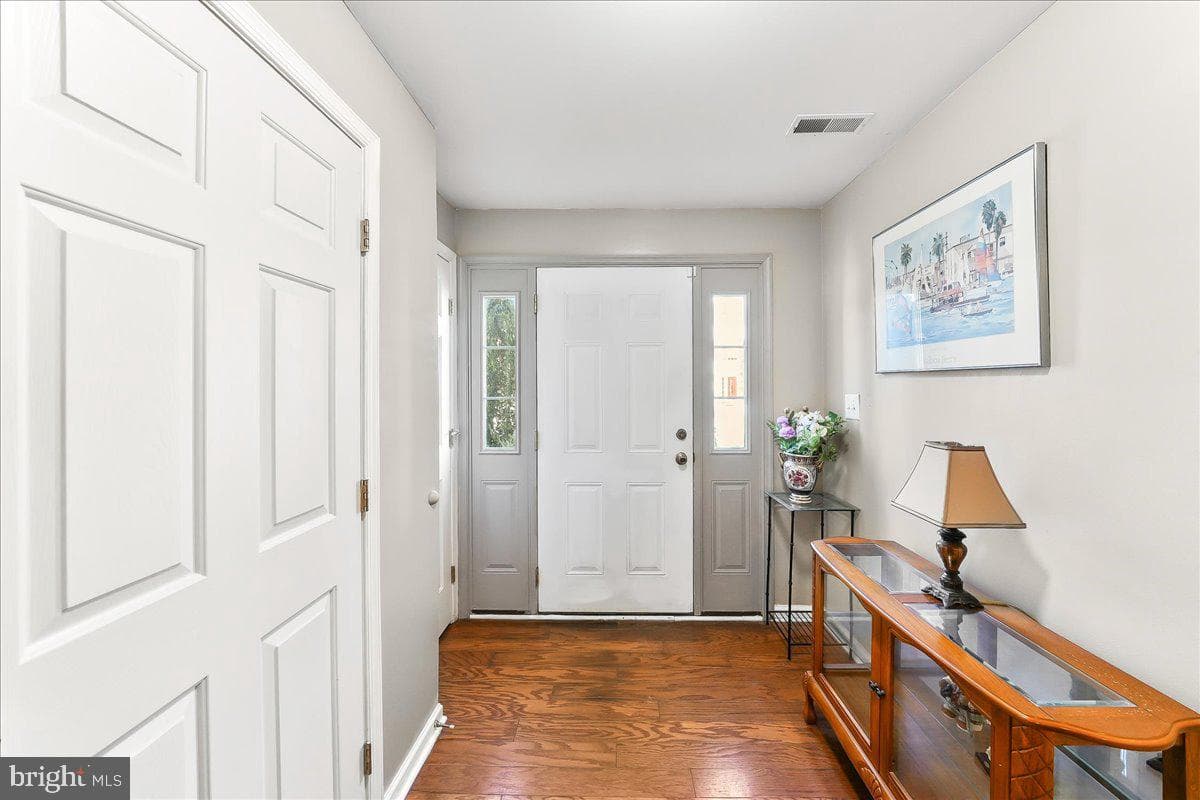 202 Fox Trail #105 photo 4