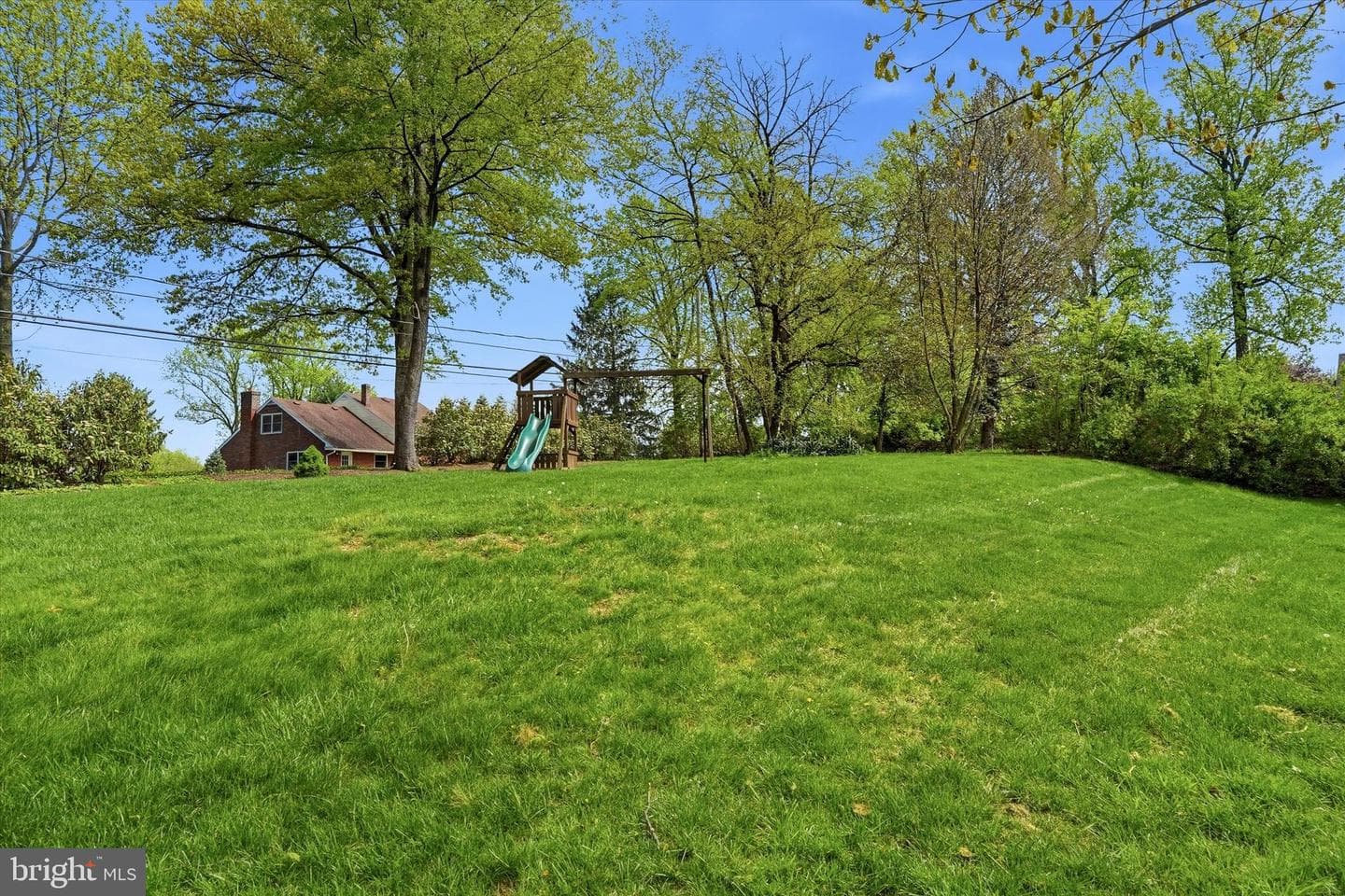 647 Fernfield Circle photo 33