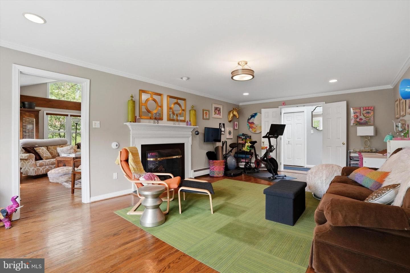 647 Fernfield Circle photo 6