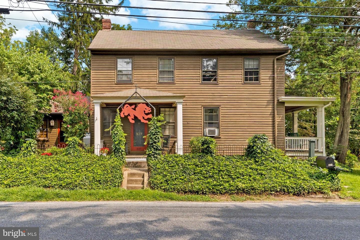 327 E Street Road photo 3