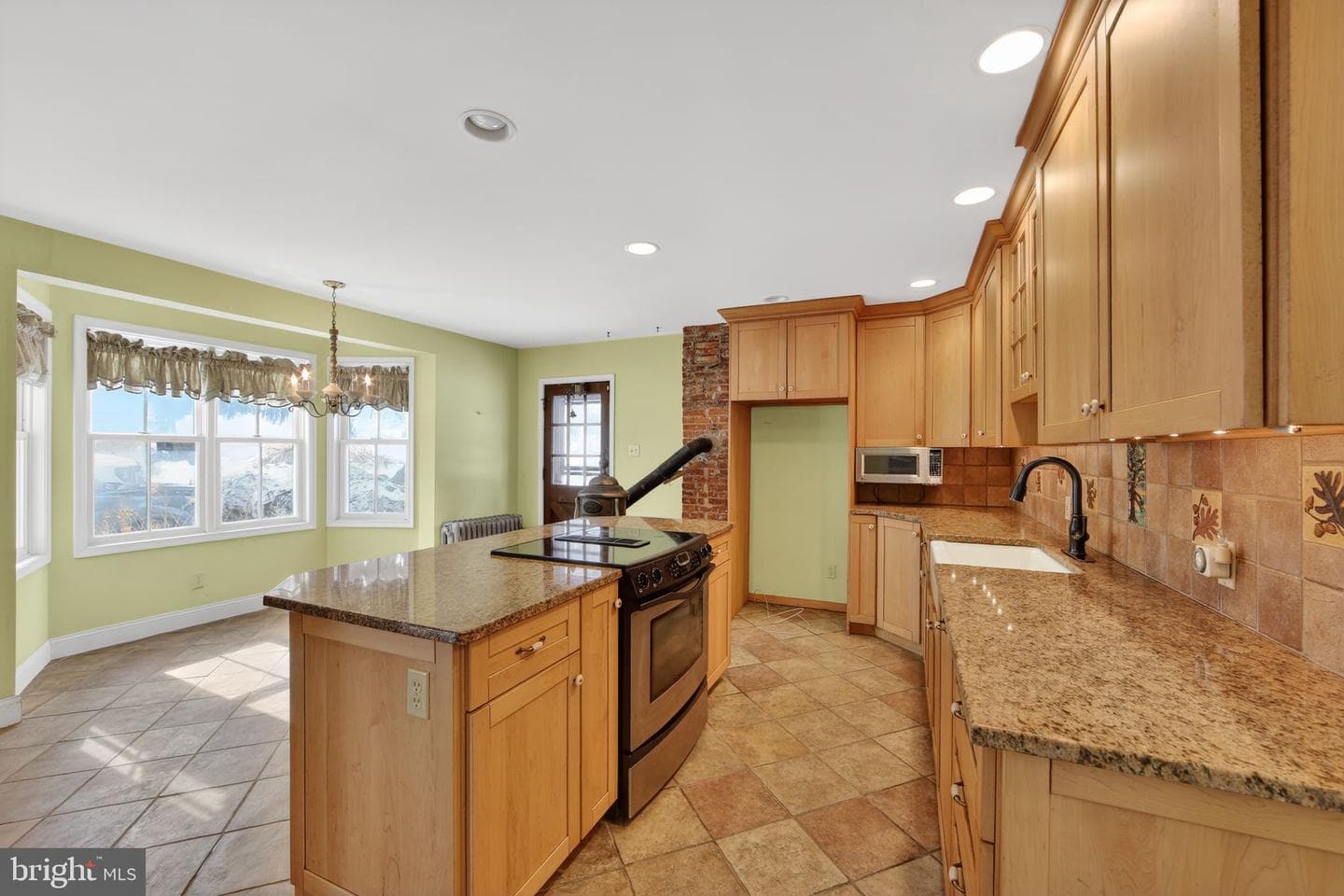 1556 S Whitford Road photo 12