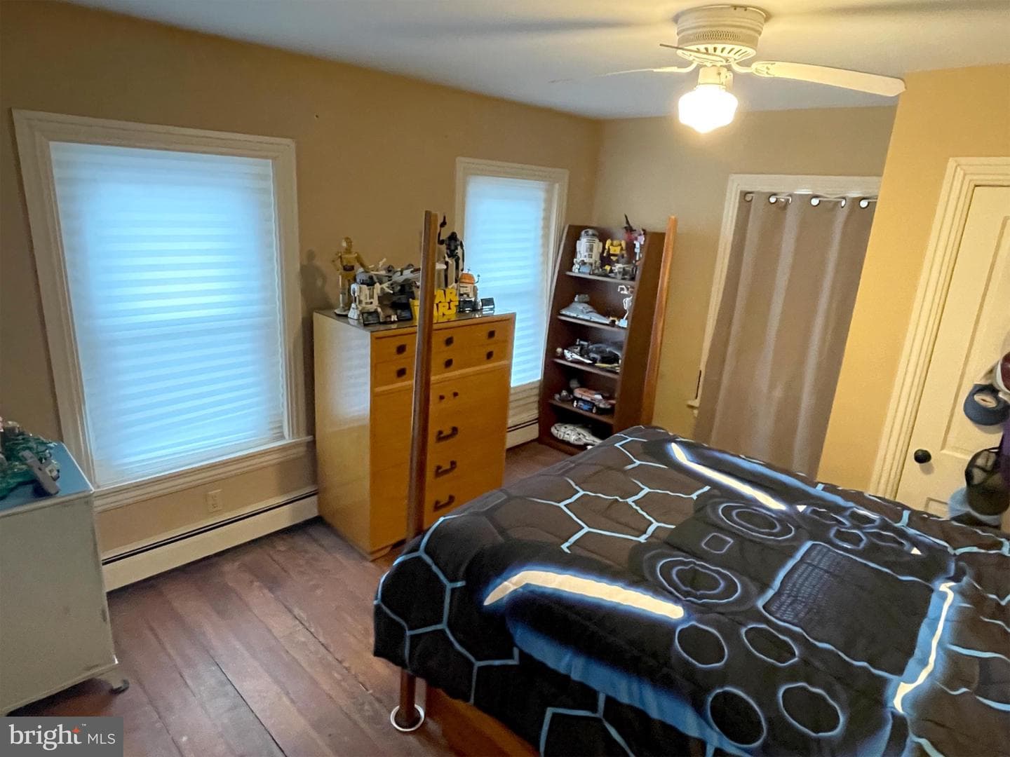 245 Maple Street photo 9