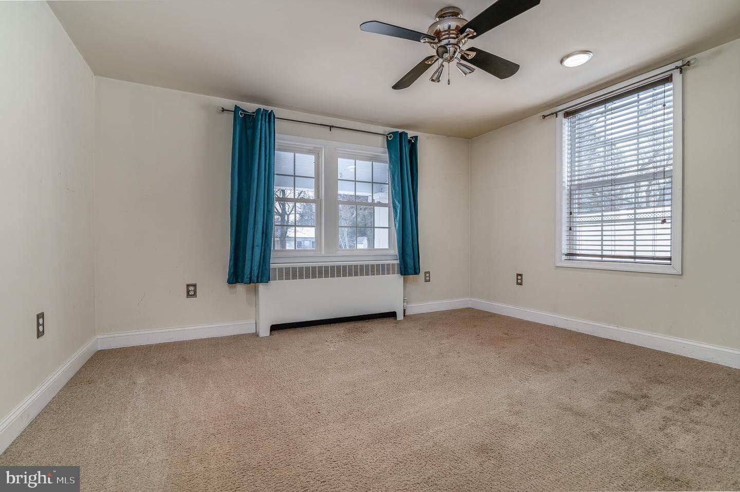 215 Hopewell Road photo 16
