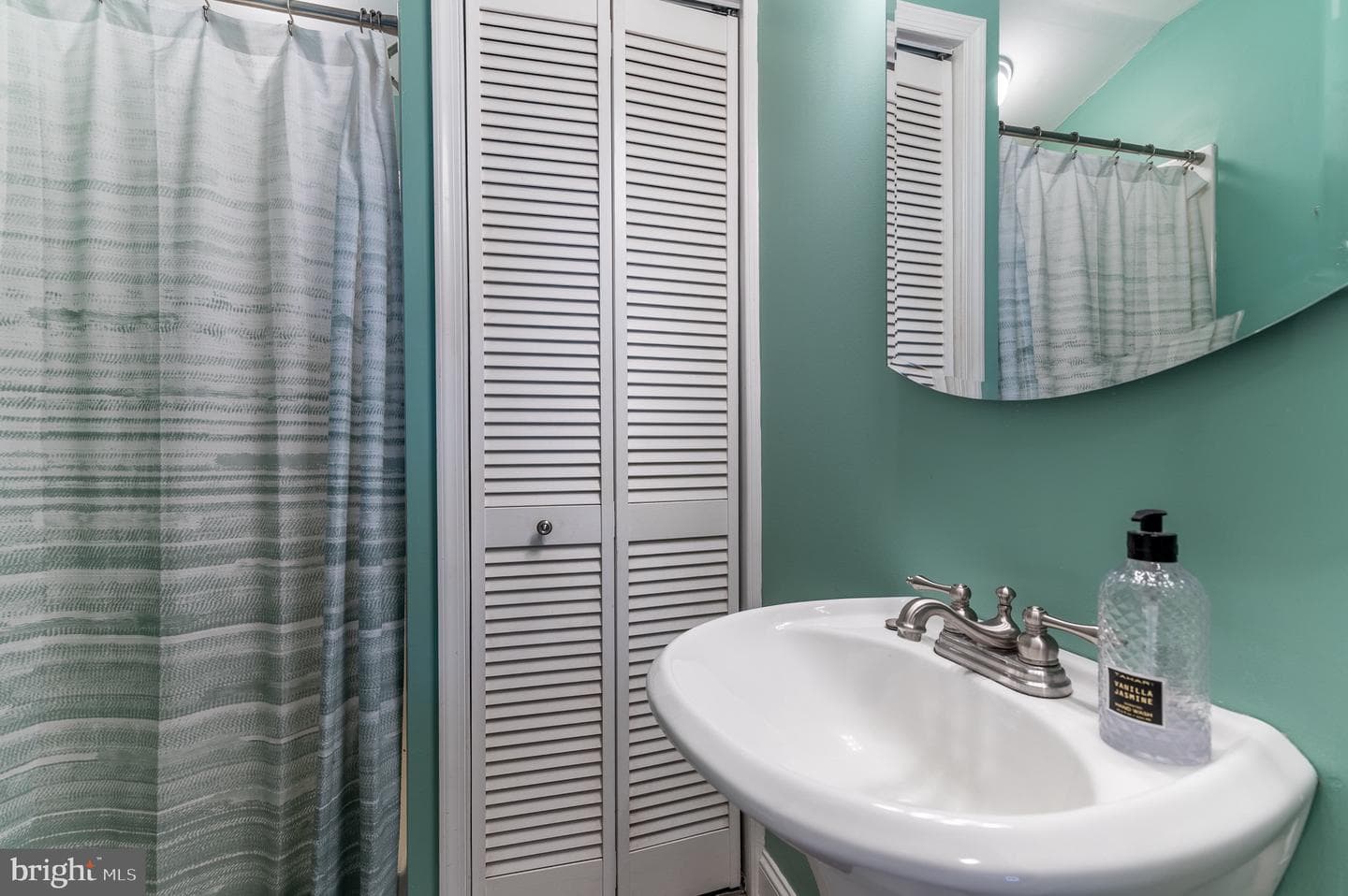215 Hopewell Road photo 21