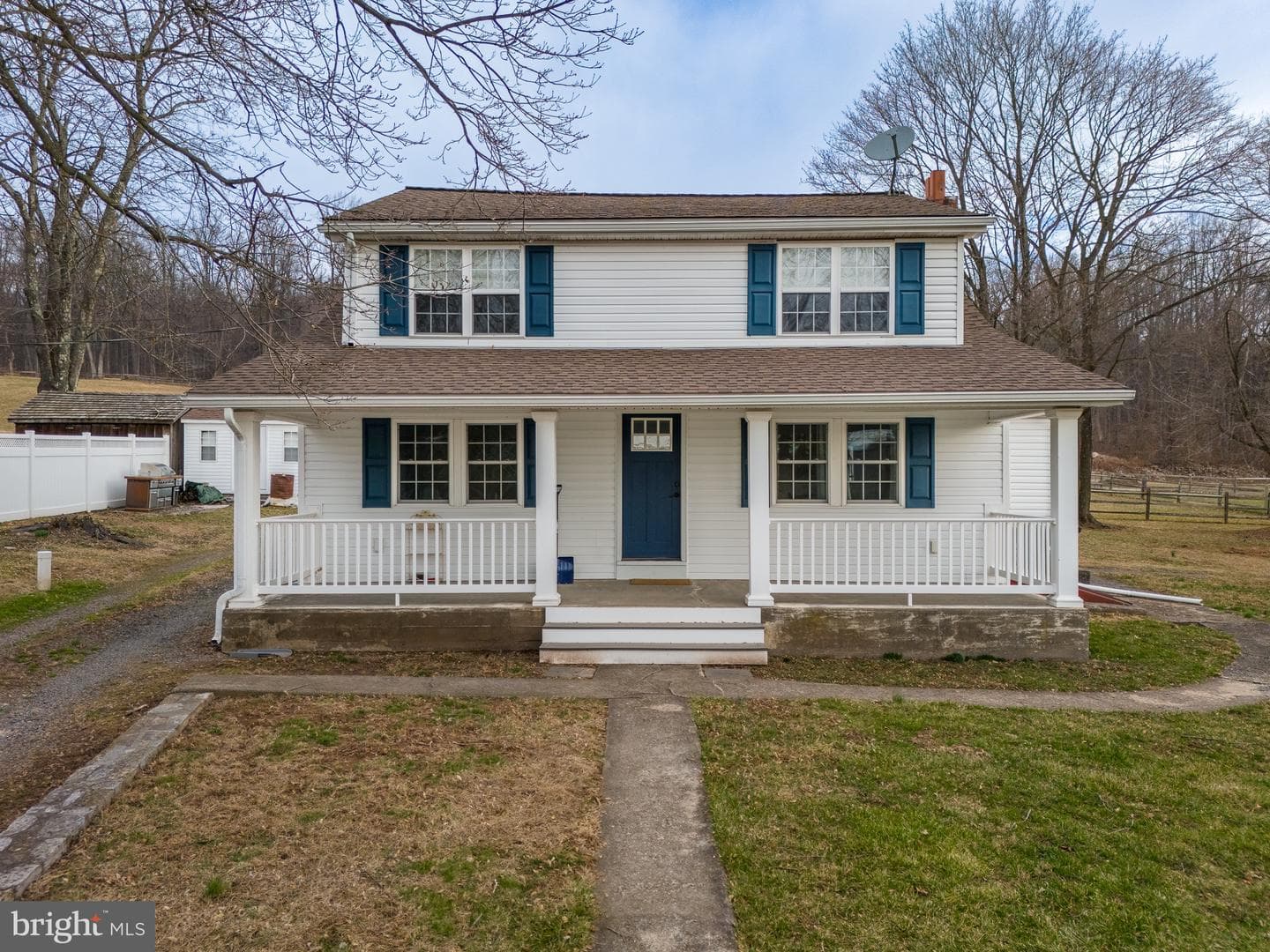 215 Hopewell Road photo 32
