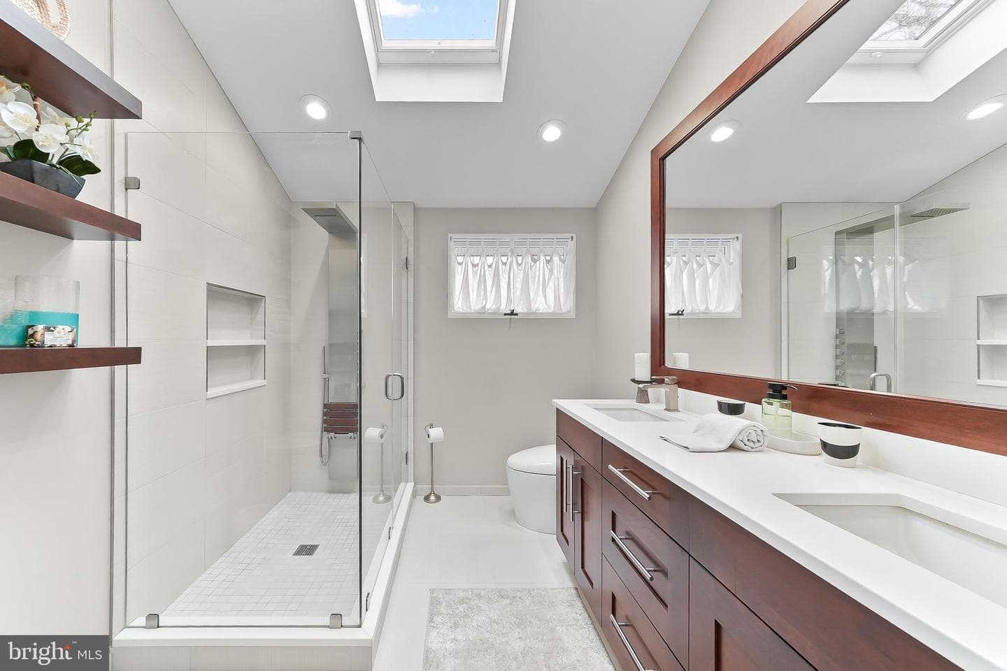 535 Webb Road photo 24