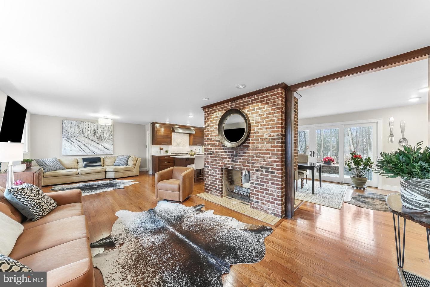 535 Webb Road photo 5