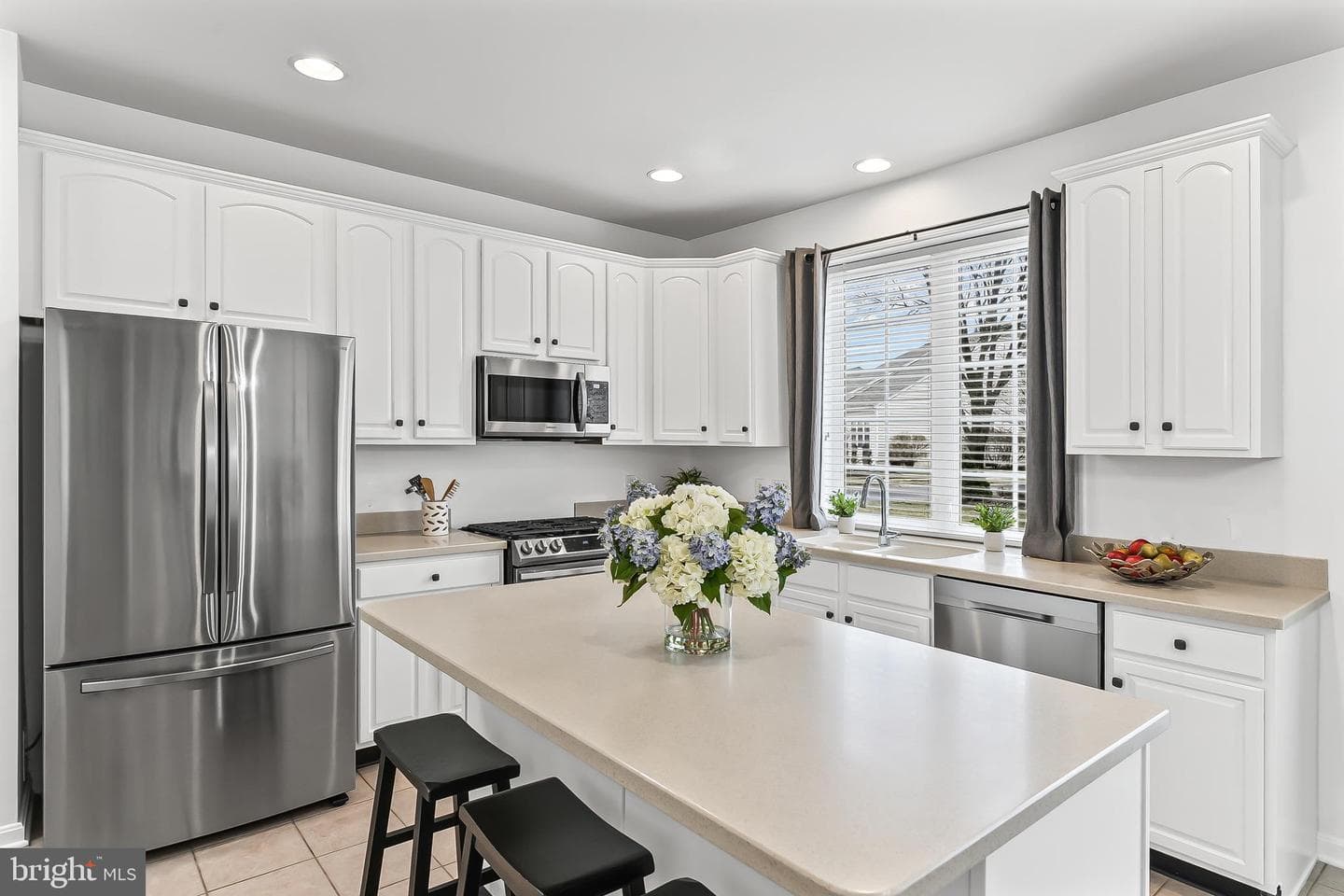 403 Lilac Drive photo 17