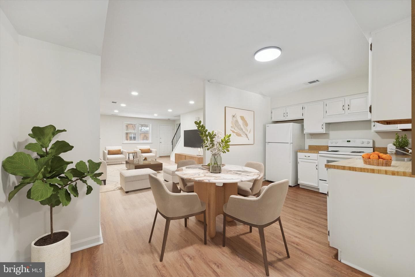 21 Markel Road photo 10