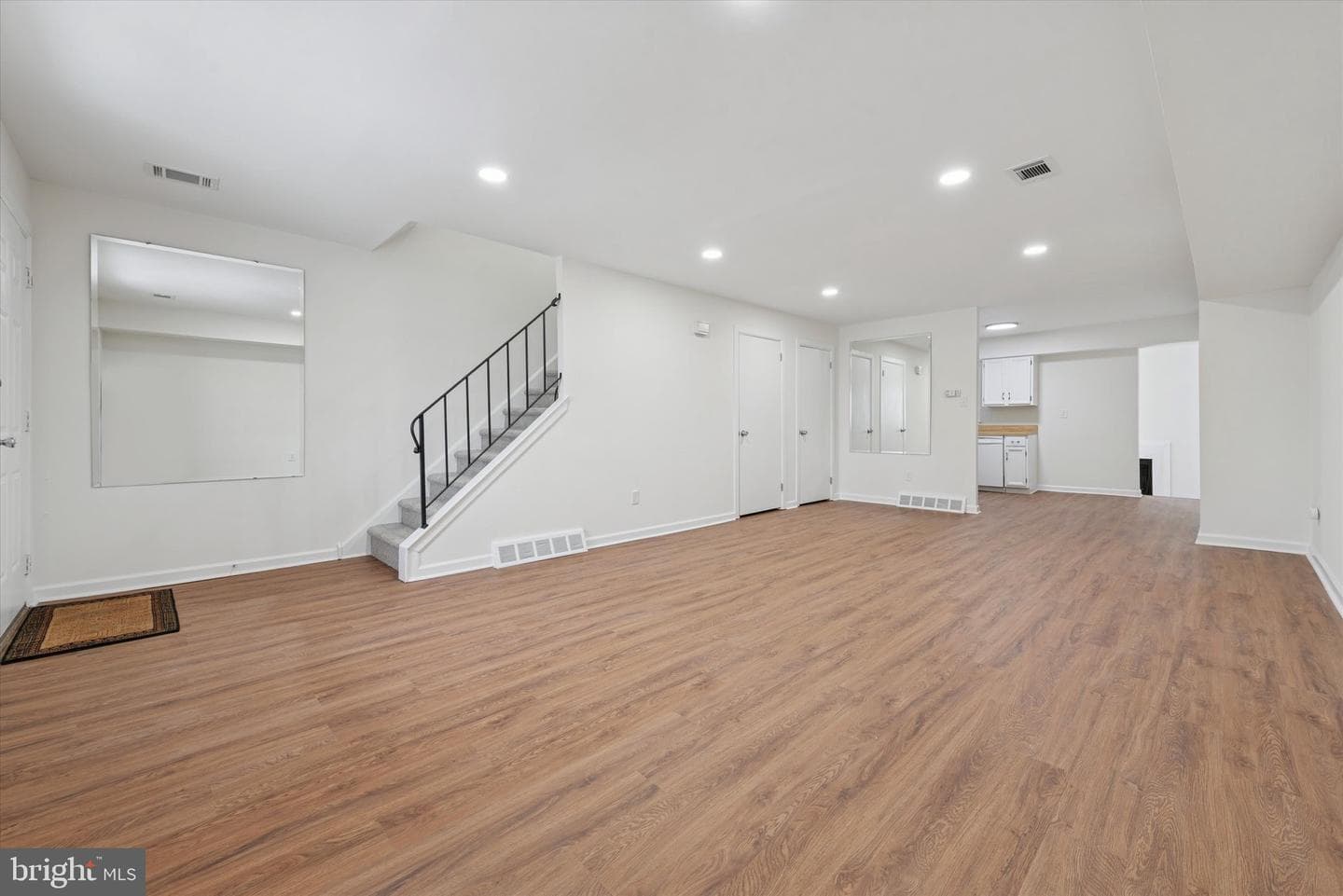 21 Markel Road photo 3