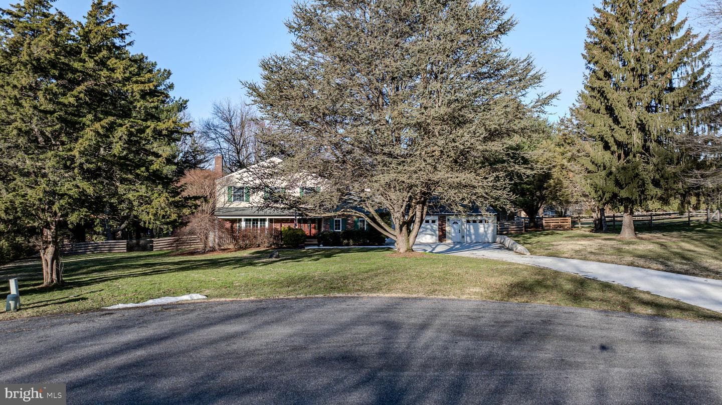 106 Fox Drive photo 4