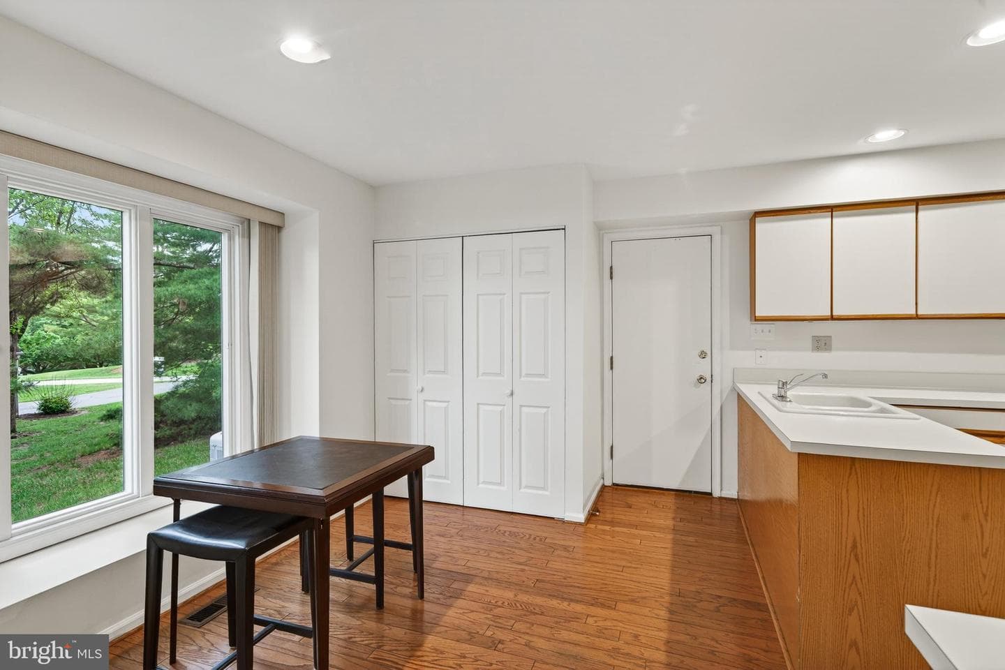 1110 Mews Lane photo 8