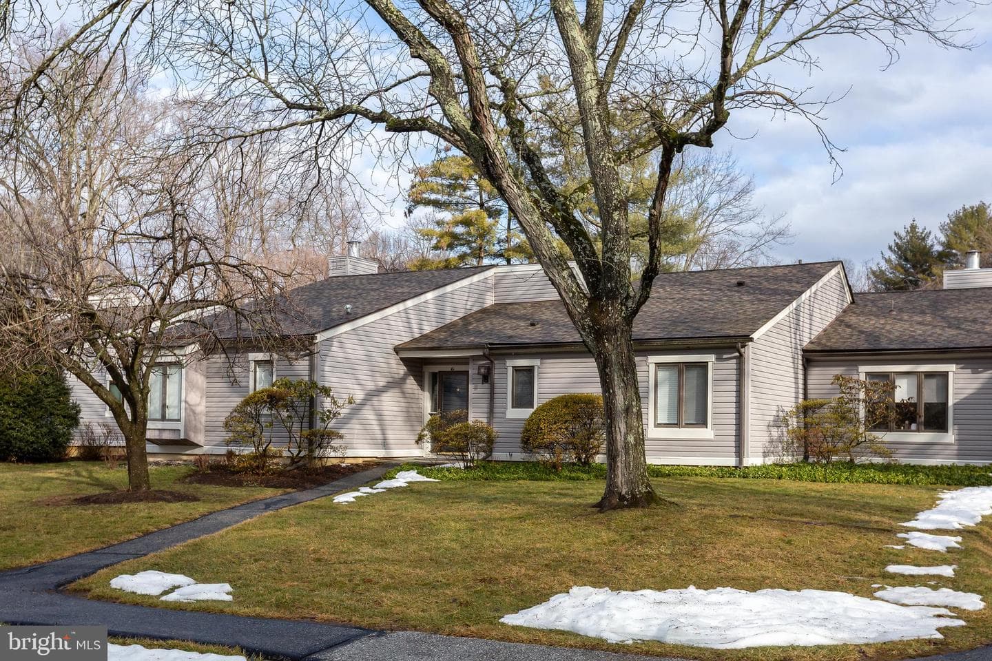 161 Chandler Drive photo 3