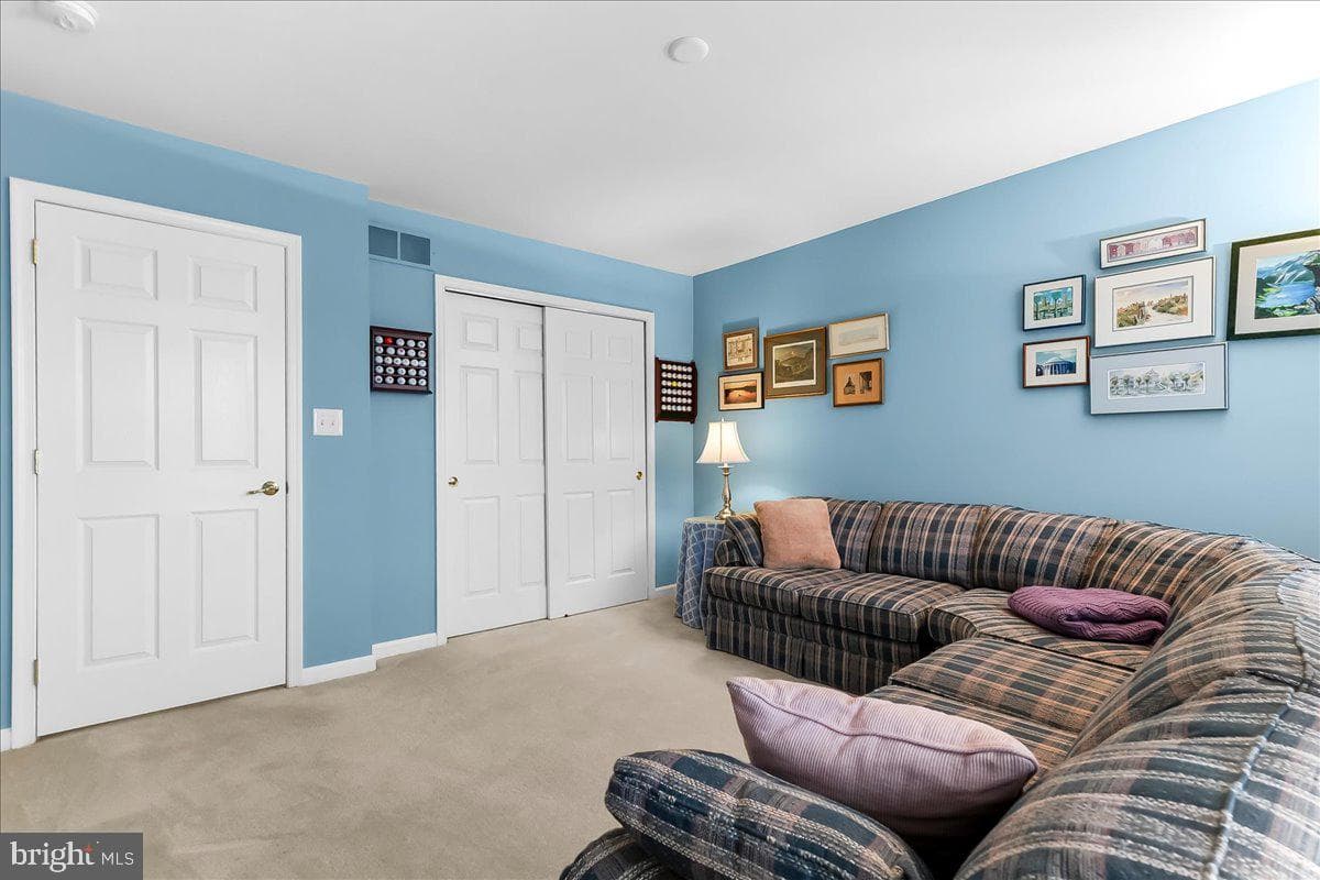 161 Candlewyck Drive photo 26
