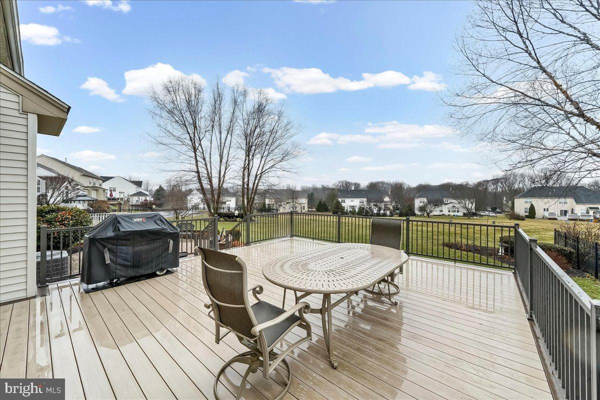 161 Candlewyck Drive photo 37