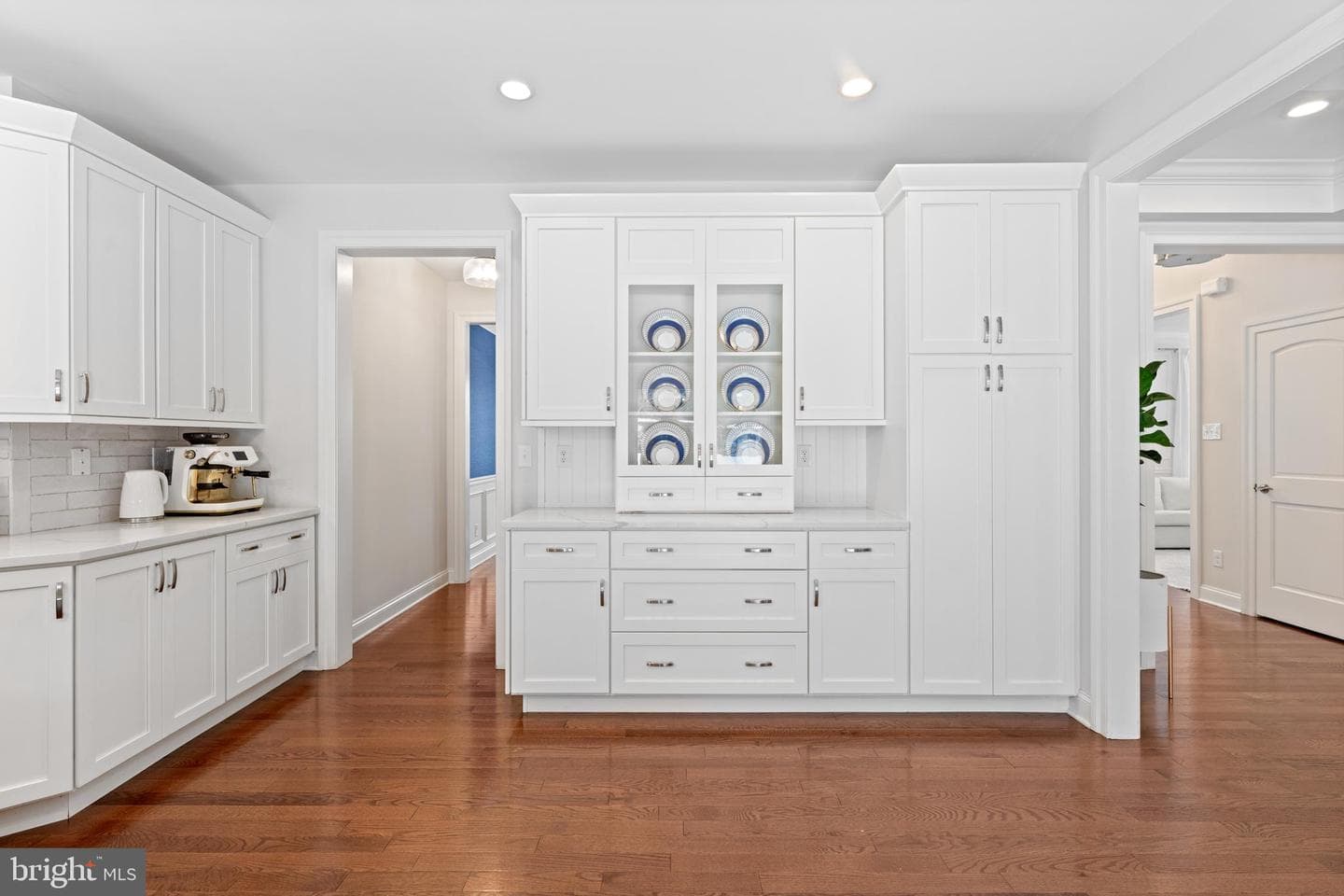814 Newtown Road photo 12