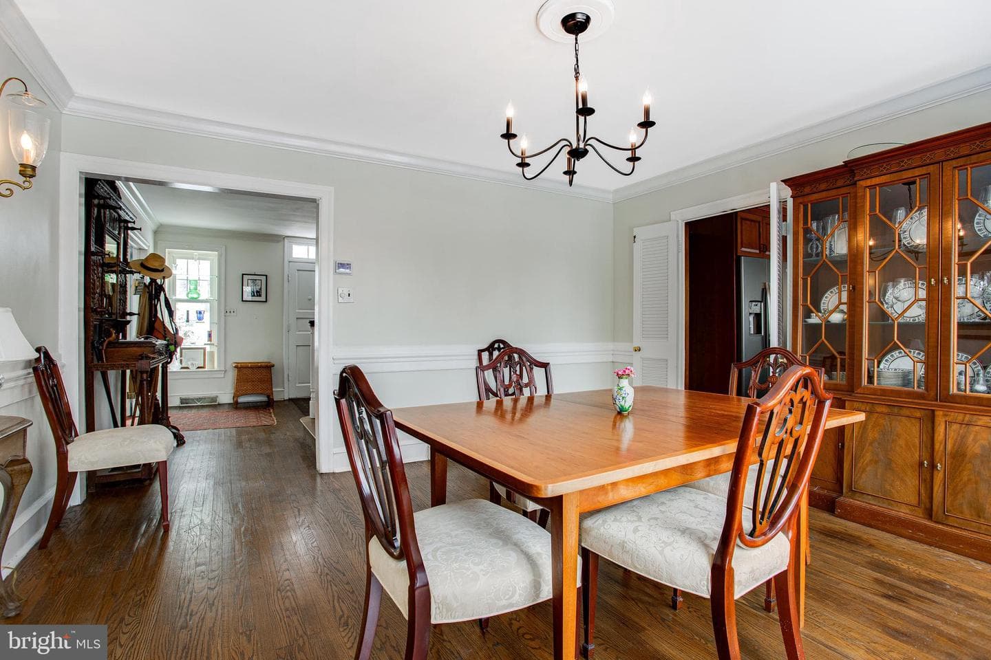 9 Foxchase Road photo 19