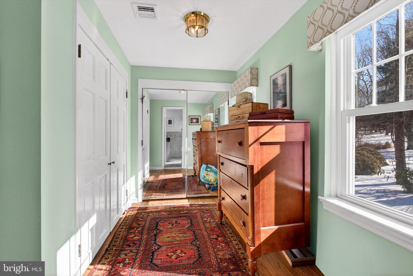 9 Foxchase Road photo 45