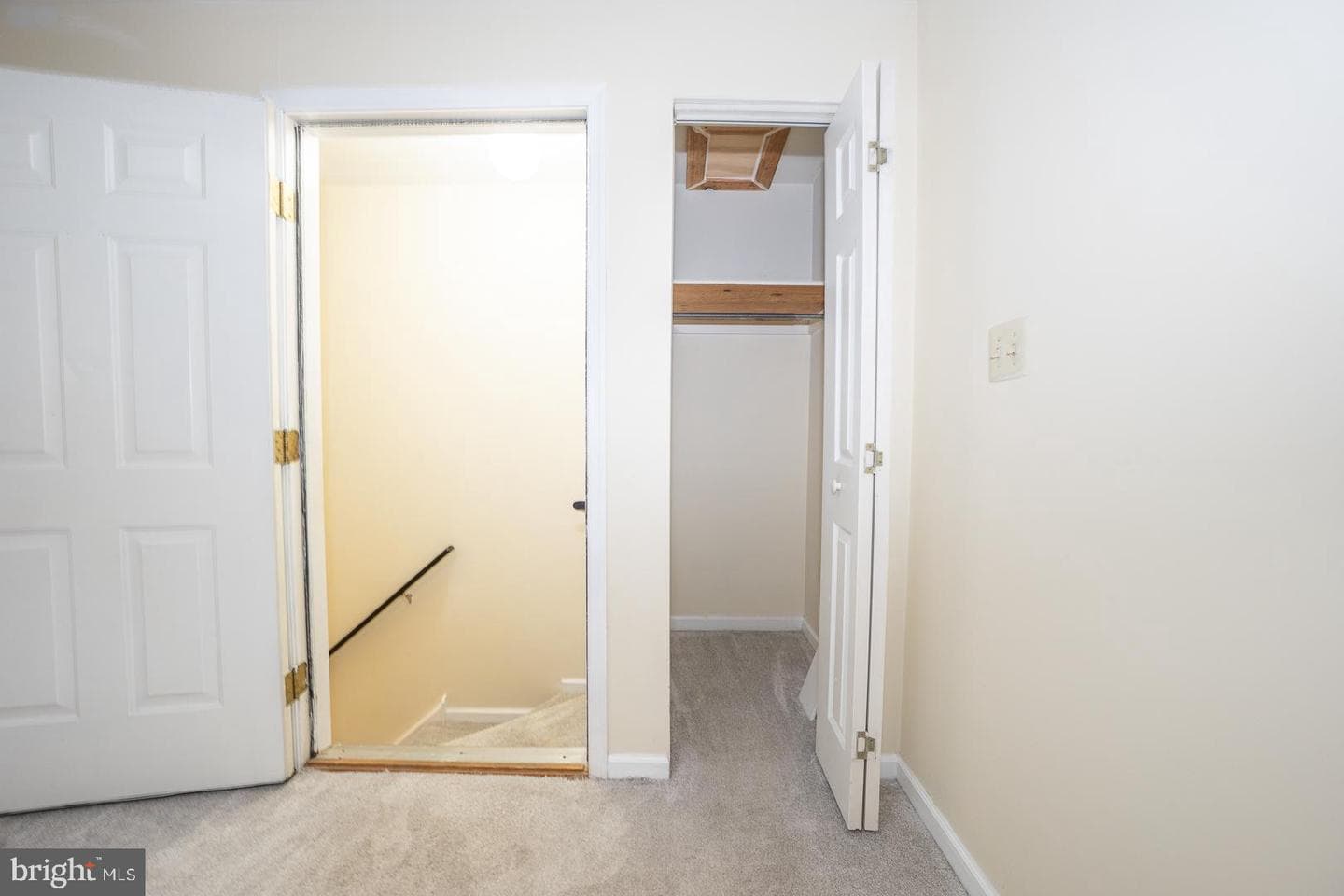 749 Bradford Terrace photo 31