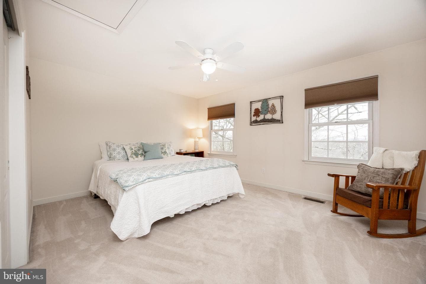 35 Oakwood Lane photo 28