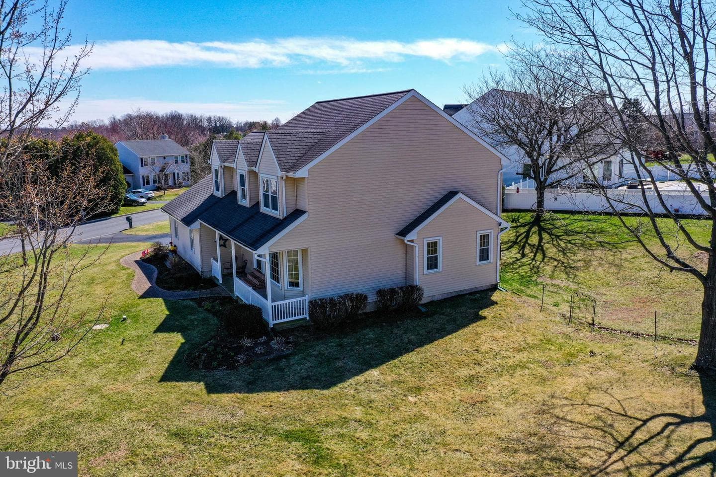 19 Ponds End Drive photo 4