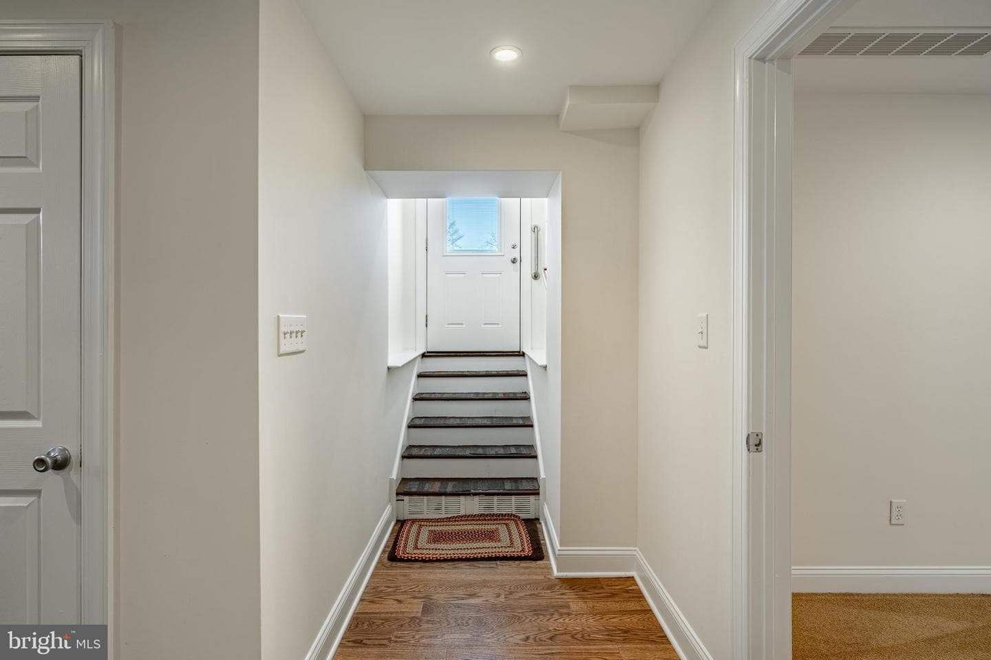 401 Marshall Road photo 33