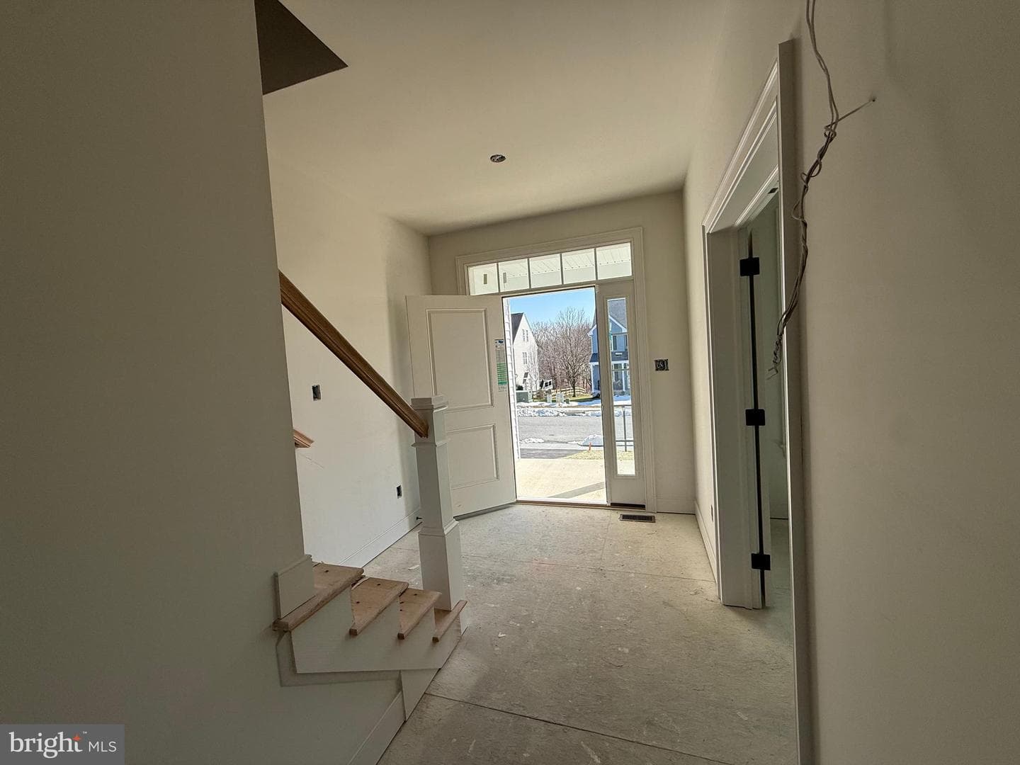 253 Beaumont Drive photo 16