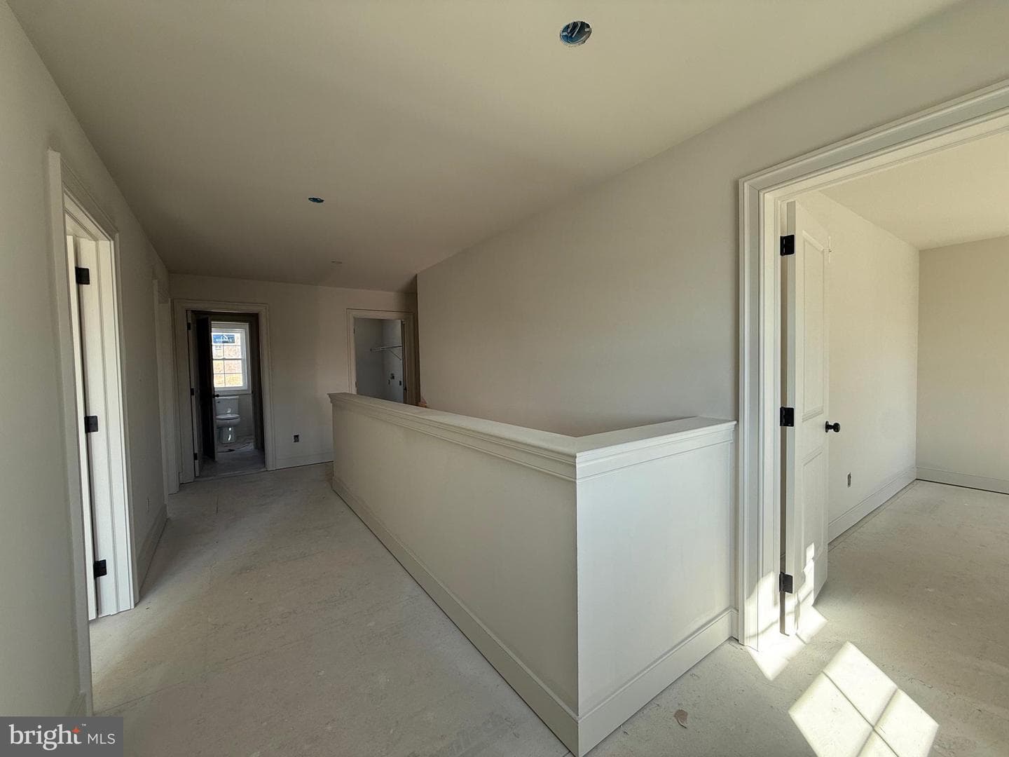 253 Beaumont Drive photo 32