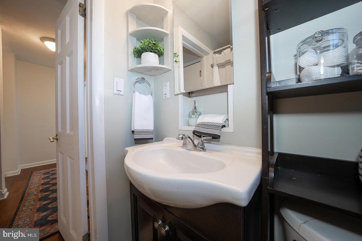 36 Sunset Drive photo 45